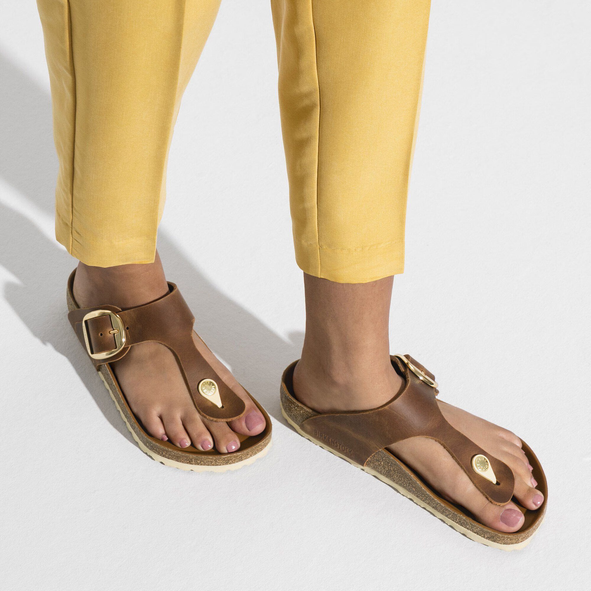 Women's BIRKENSTOCK Gizeh Big Buckle Cognac