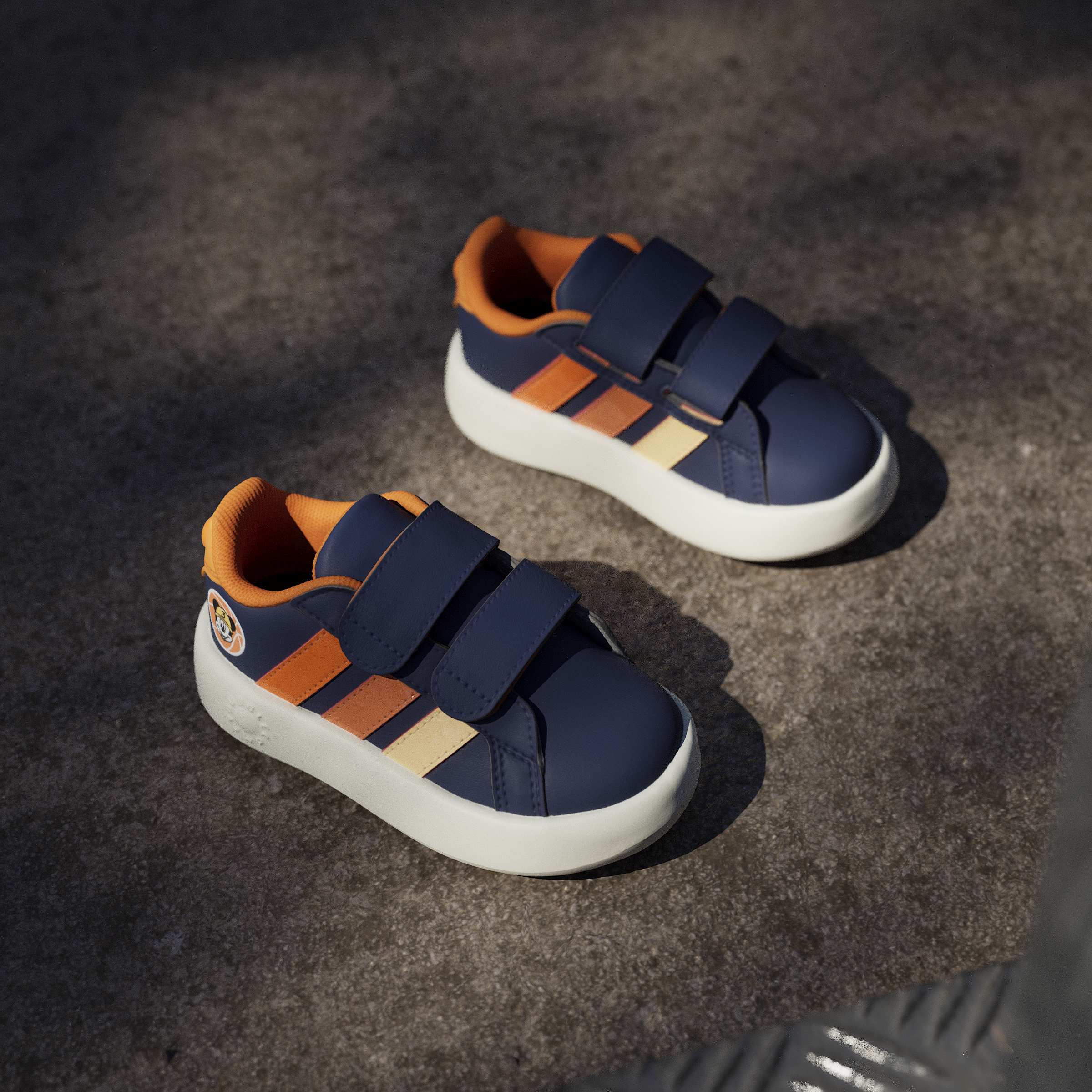 Toddler adidas Originals x Disney Mickey Mouse Grand Court Shoes Dark Blue