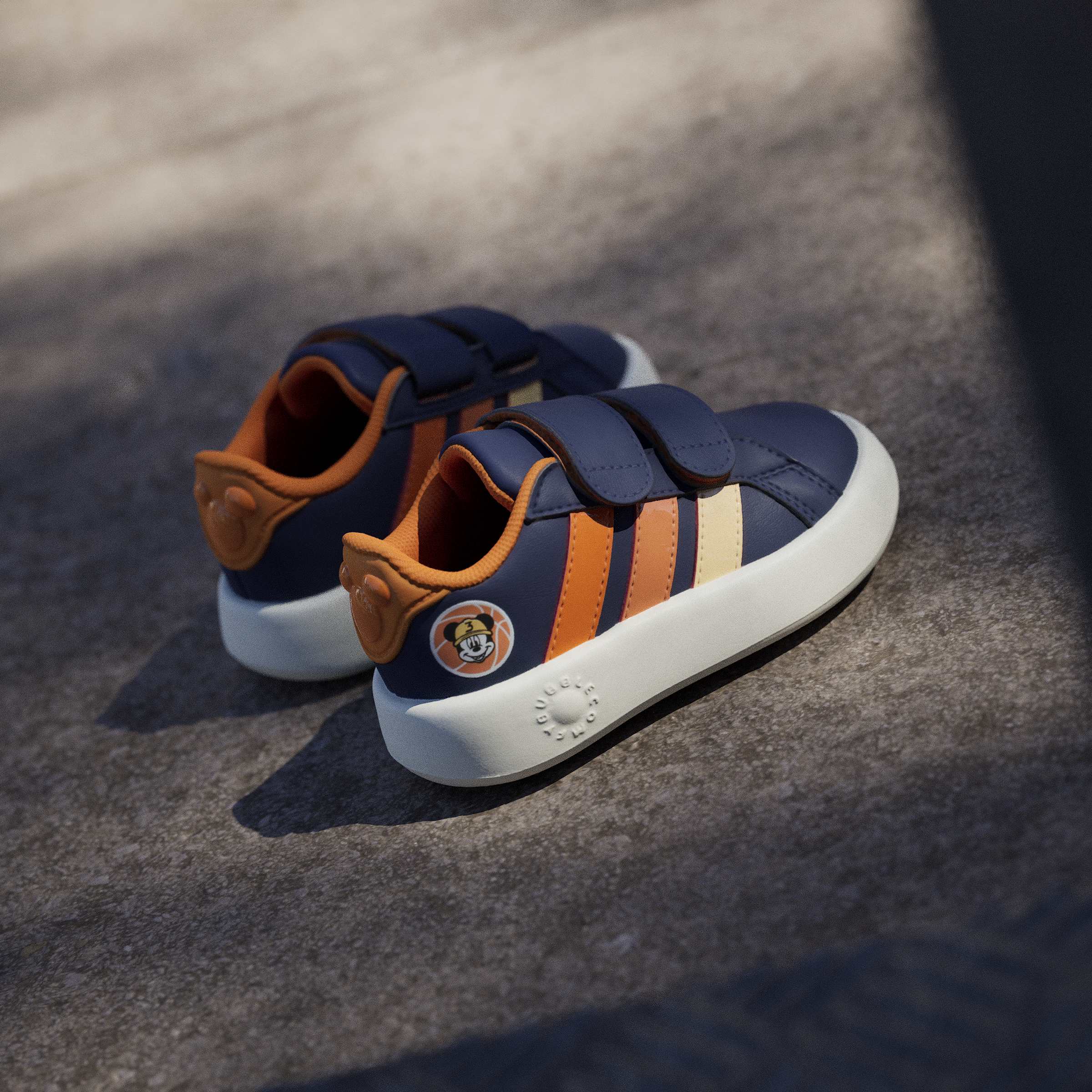 Toddler adidas Originals x Disney Mickey Mouse Grand Court Shoes Dark Blue