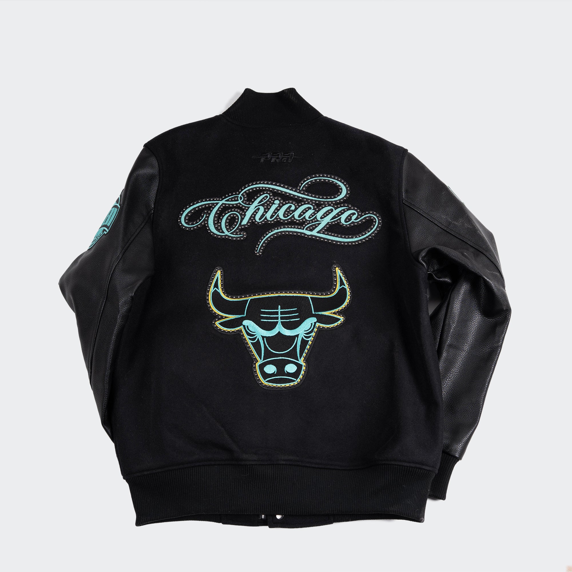 Men’s Pro Standard Chicago Bulls Varsity Jacket Black