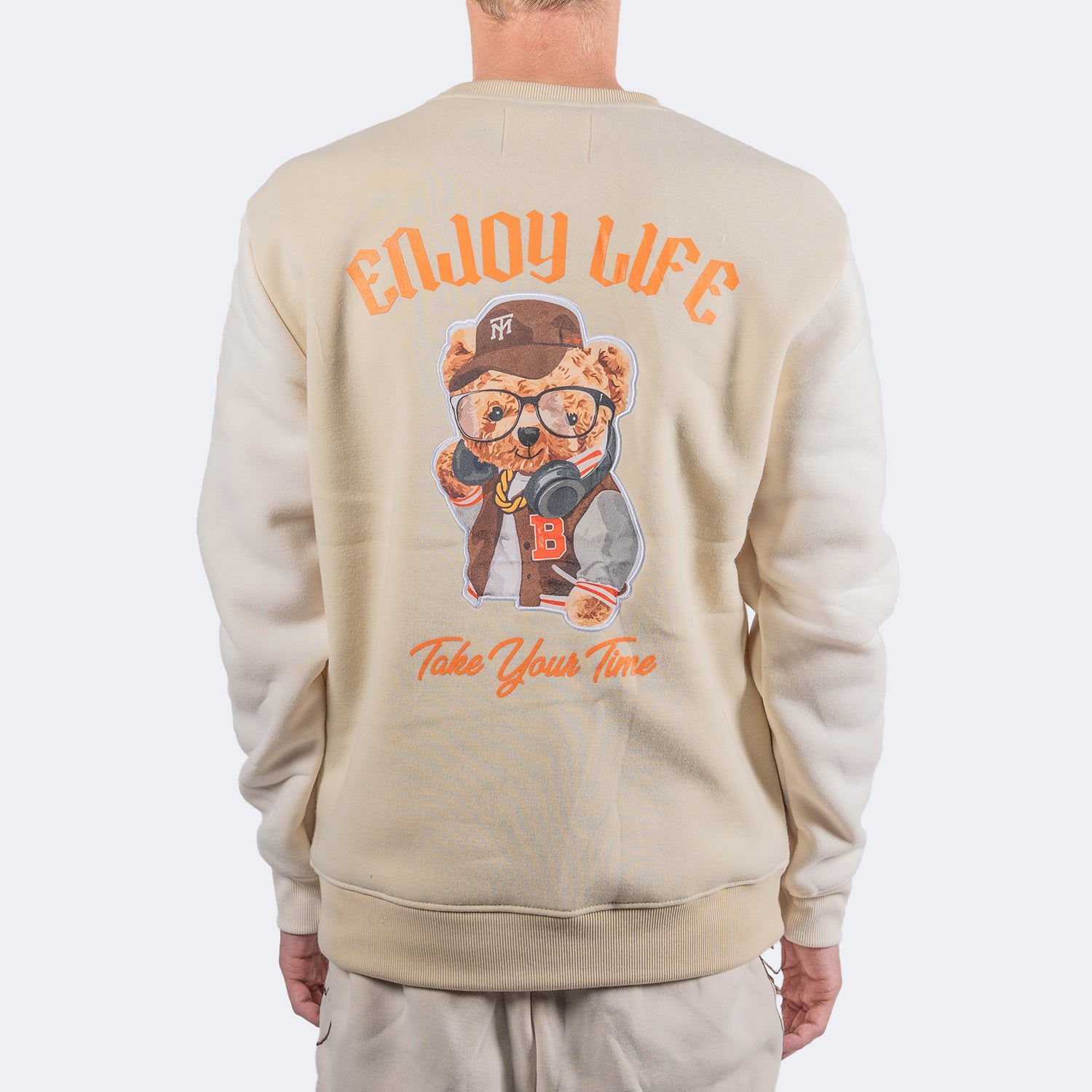 Men's TWO MILL TWENTY Enjoy Life Teddy Bear Graphic Sweatshirt Khaki