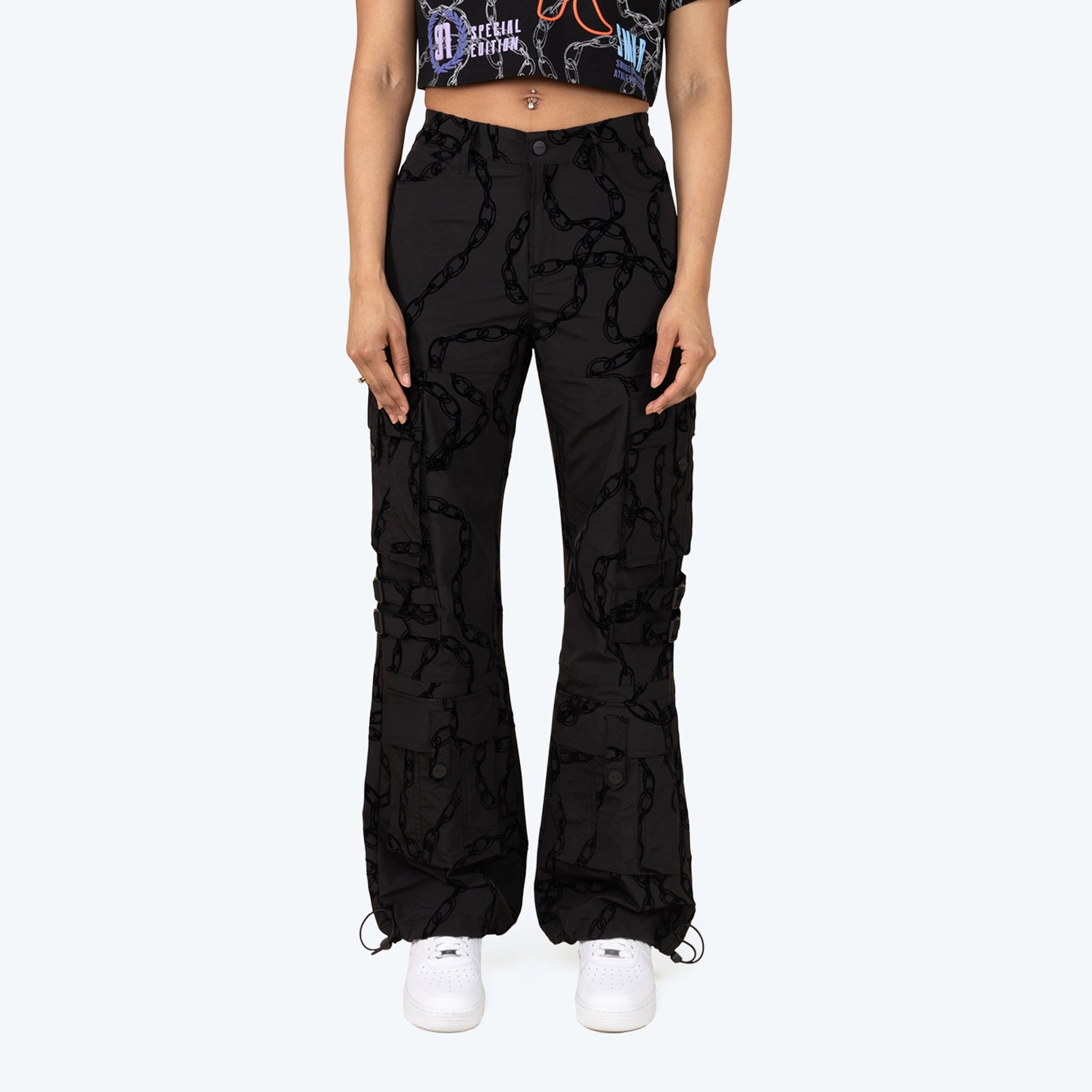 Women's Smoke Rise Wide Utility Windbreaker Pants Black