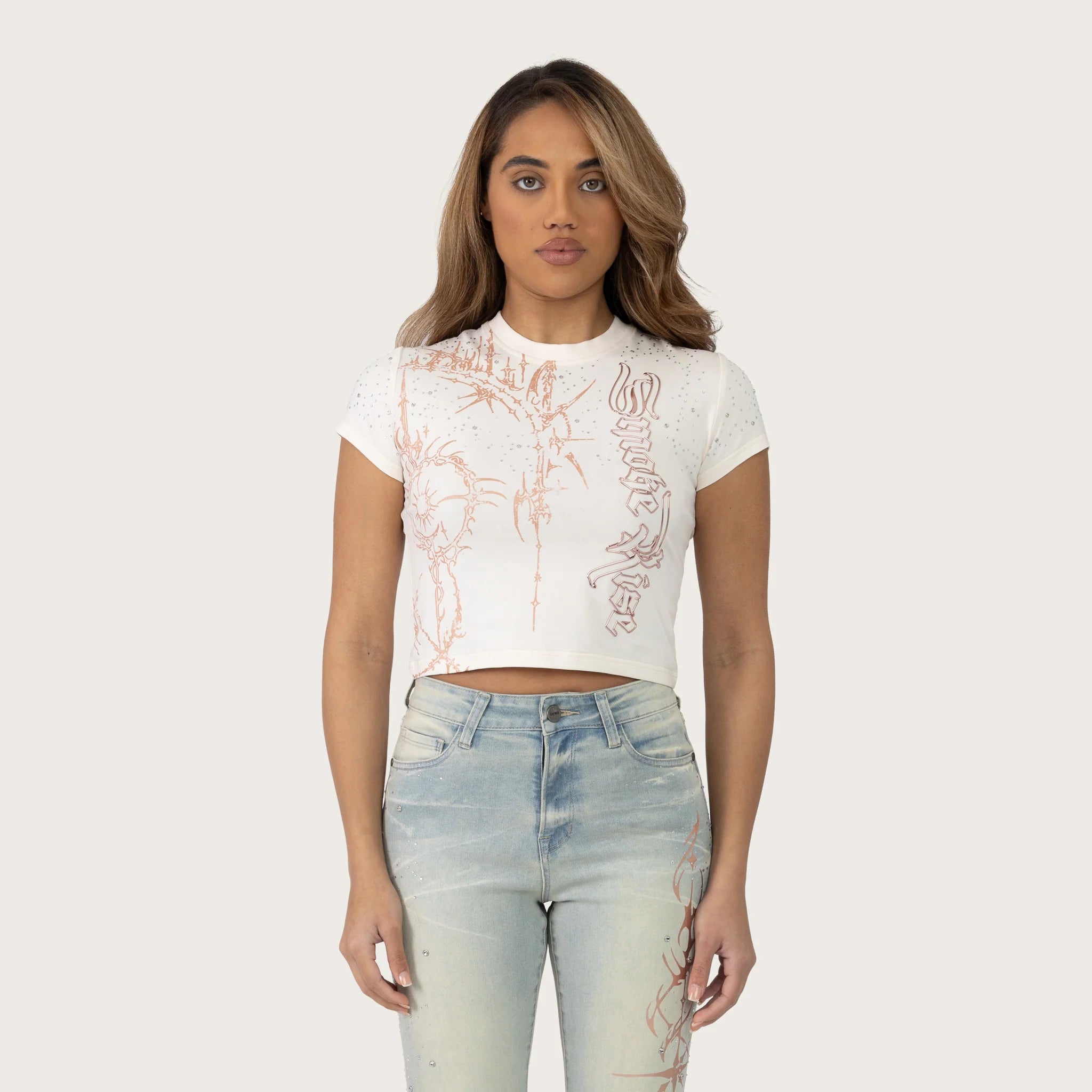Women's Smoke Rise Red Fitted Rhinestone T-Shirt Oat Pearl