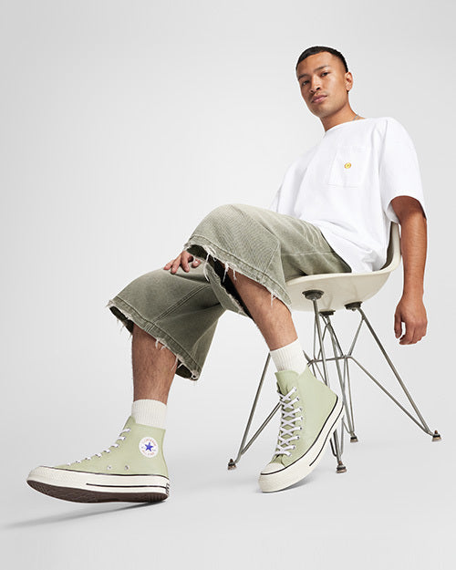 Unisex Converse Chuck 70 Leather Shoes Pale Surplus