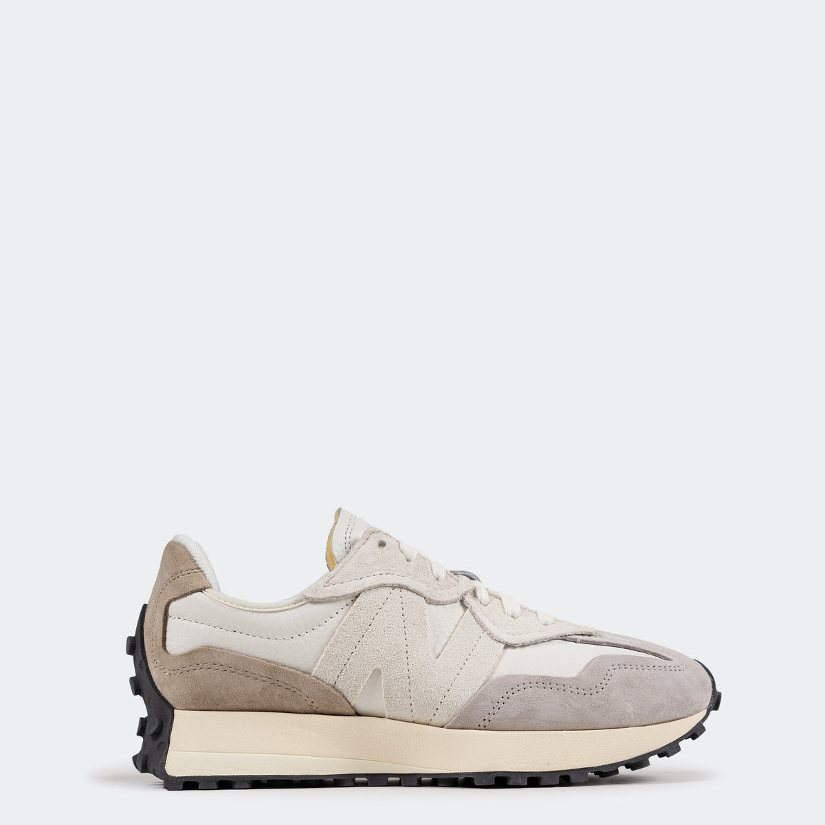 Unisex New Balance 327 Shoes Sea Salt U327WGA | Chicago City  display picture 2