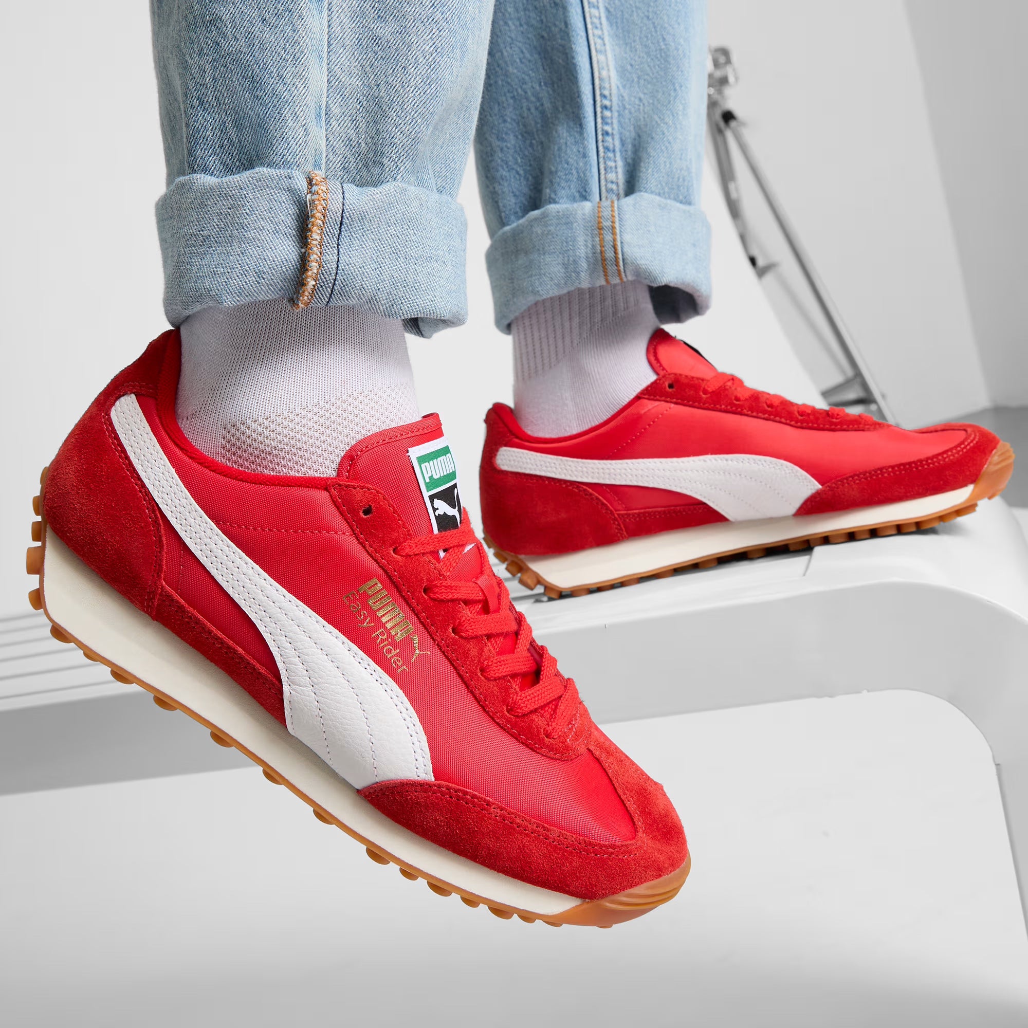 Unisex PUMA Easy Rider Vintage Sneakers Red