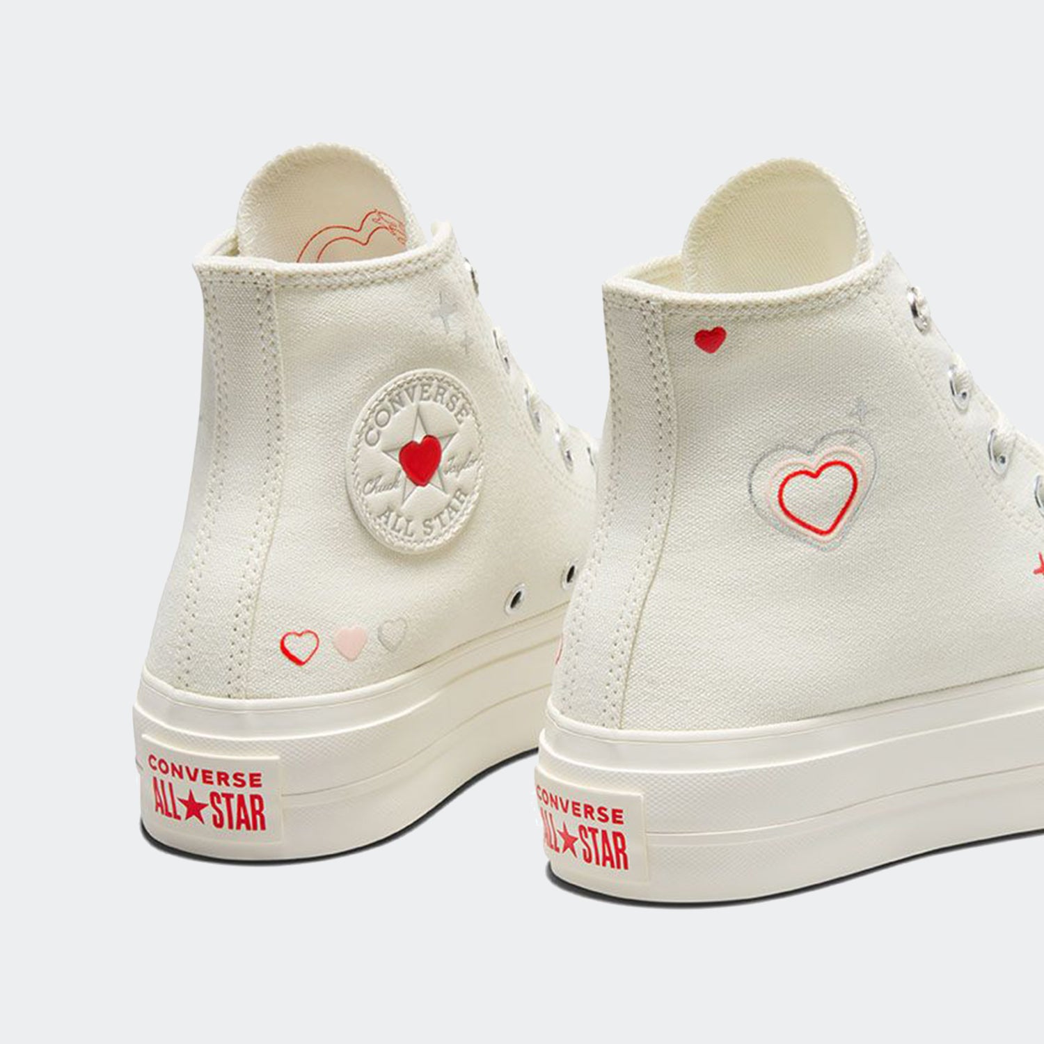 Women's Converse Chuck Taylor All Star Lift Platform Y2K Heart