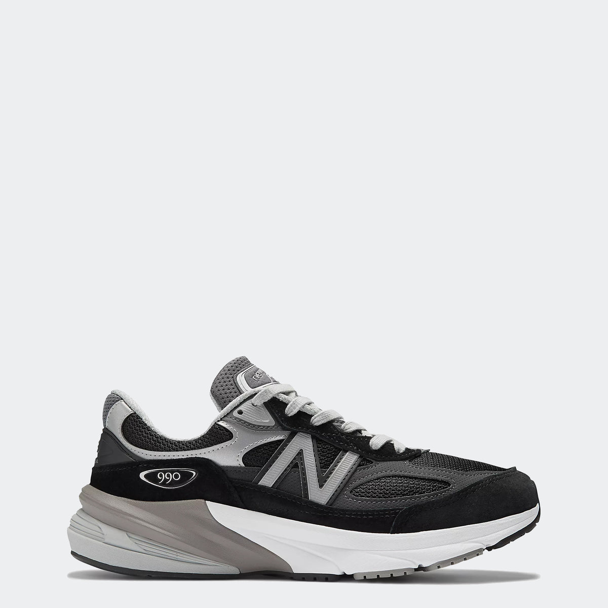 WMNS New Balance Made in USA 990v6 Shoe Black | Chicago City Sports