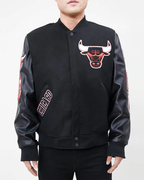 Men’s Pro Standard Chicago Bulls Varsity Jacket