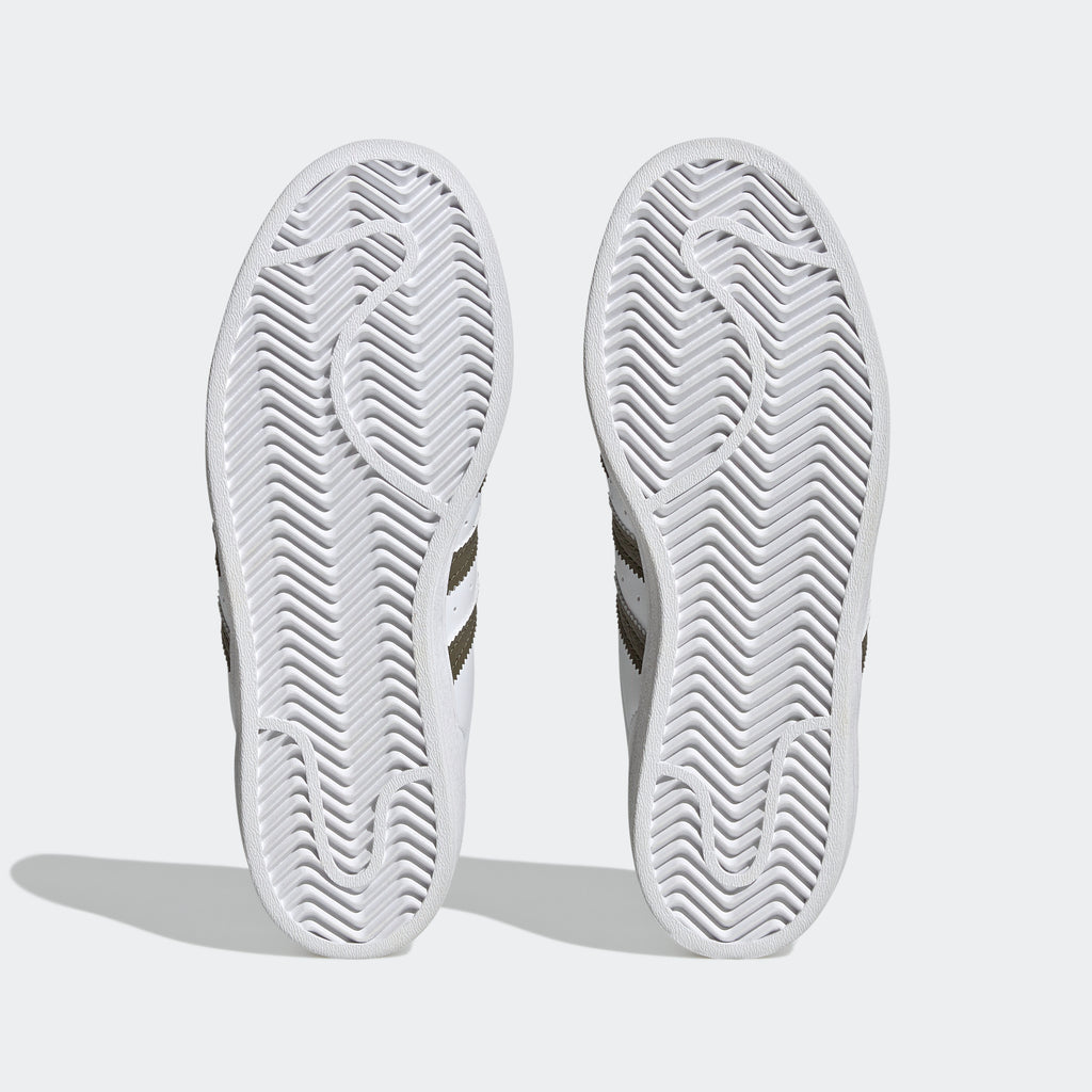 Big Kids adidas Originals Superstar Shoes White/Camo