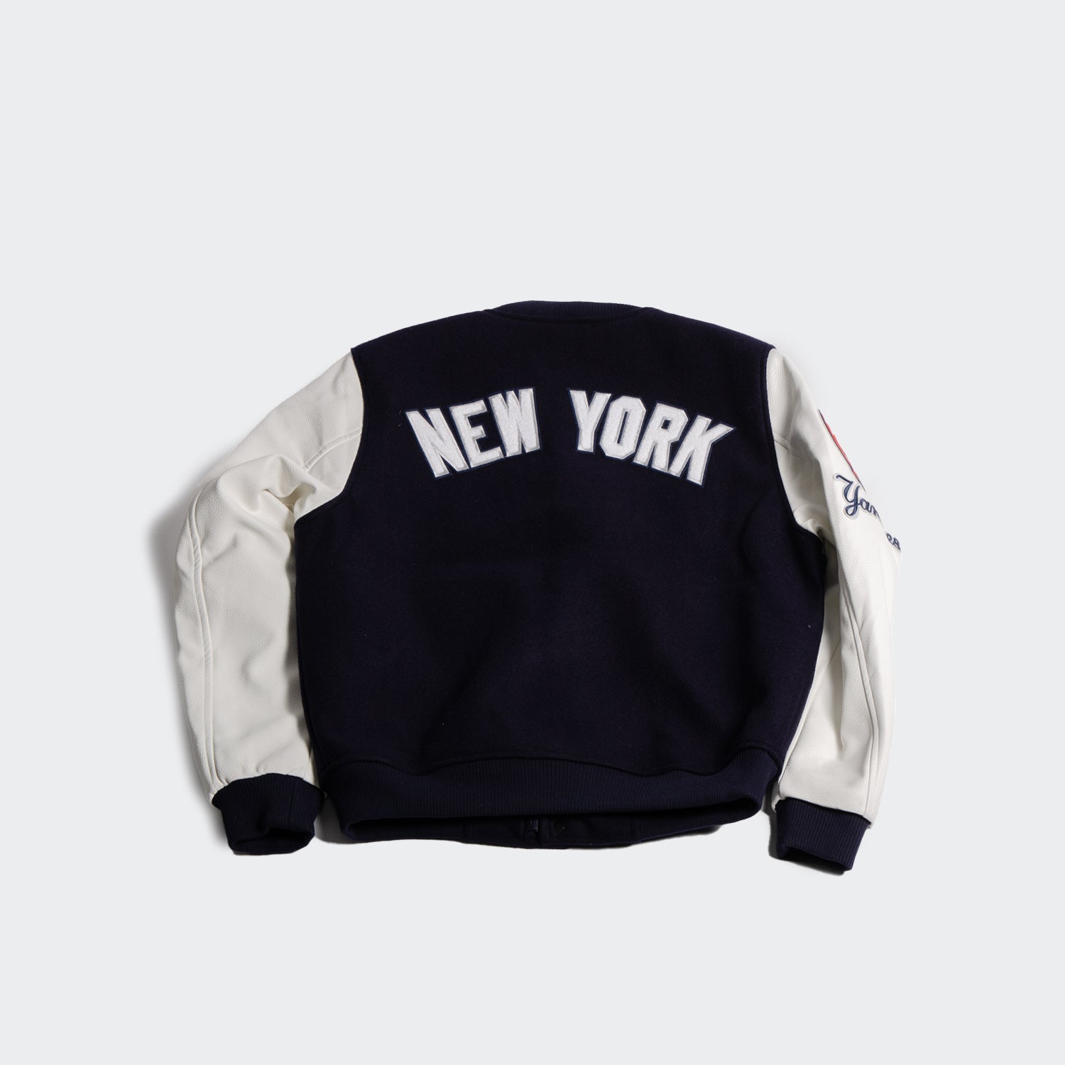 Men’s Pro Standard New York Yankees Varsity Jacket