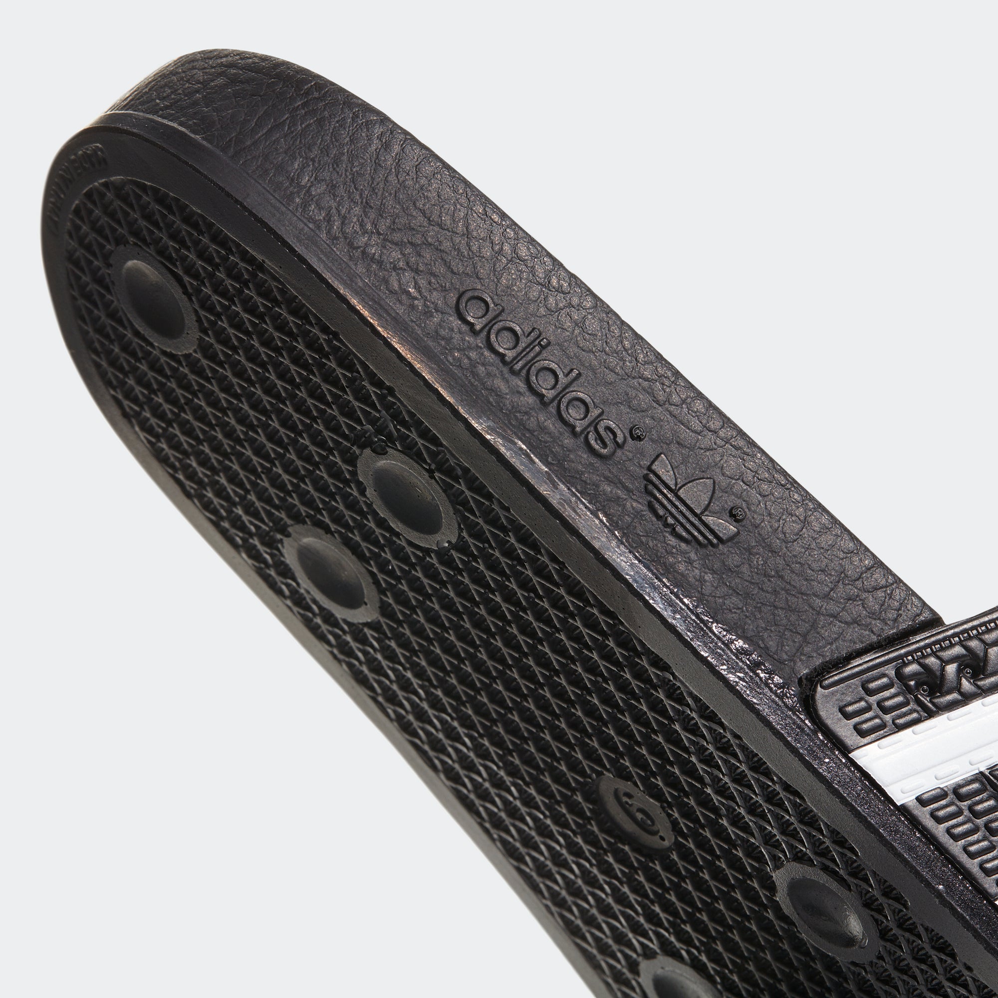adidas Originals Adilette Slides Black 280647 | Chicago City Sports | logo view