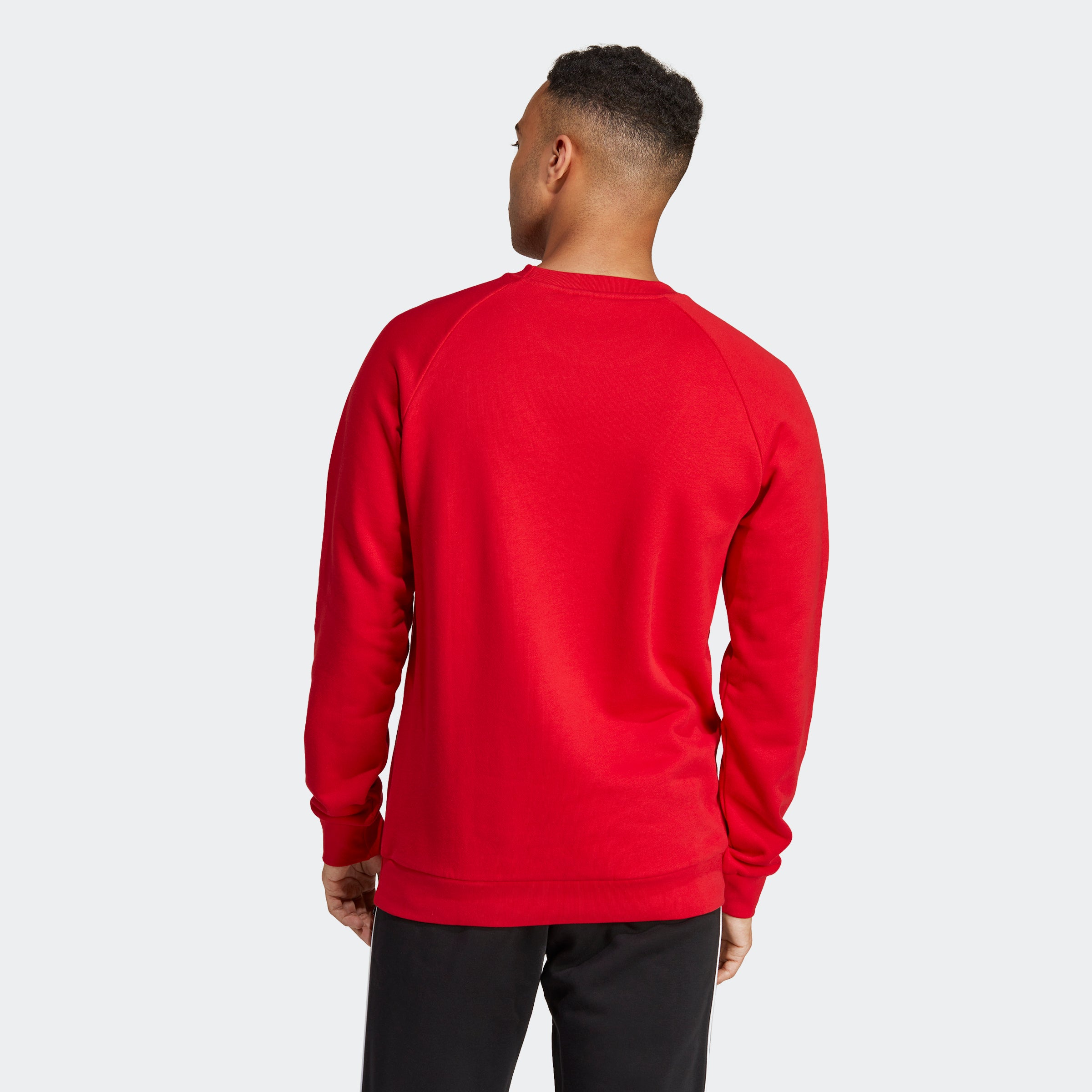 Men’s adidas Originals Adicolor Classics Trefoil Crewneck Sweatshirt Red
