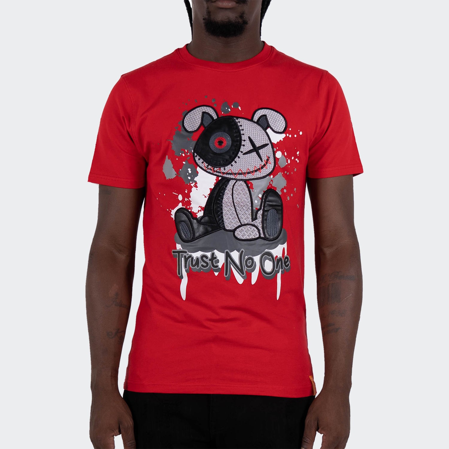 Men's TWO MILL TWENTY "Trust No One" Embroidered Graphic T-Shirt Red