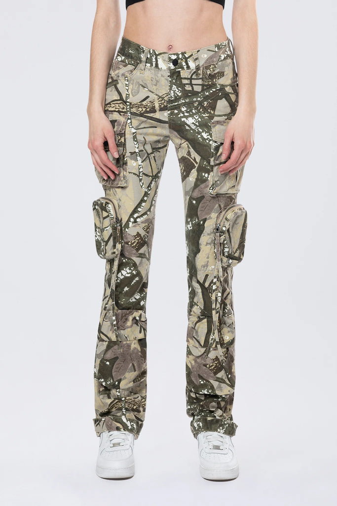 Women's Smoke Rise Utility Cargo Pants Olive Hunting Camo