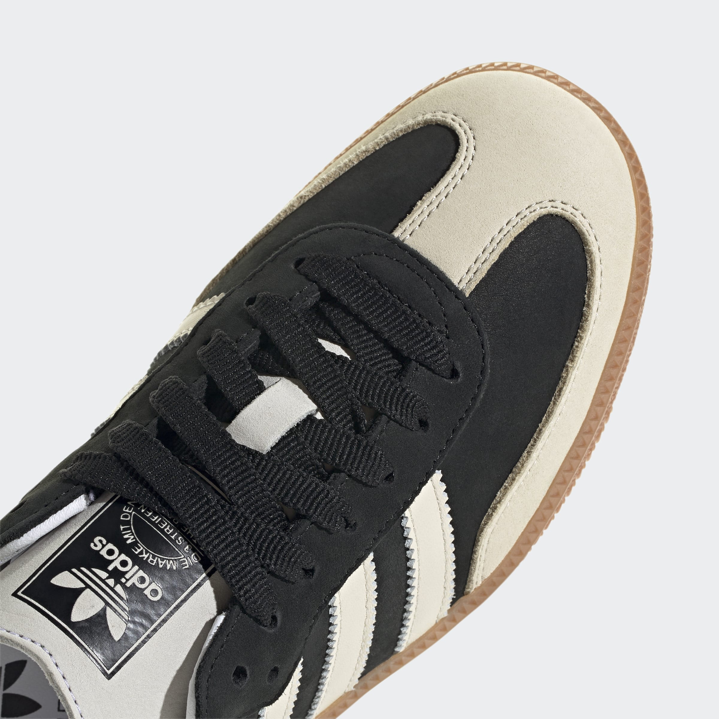 Women's adidas Originals Samba OG Shoes Black / Wonder White