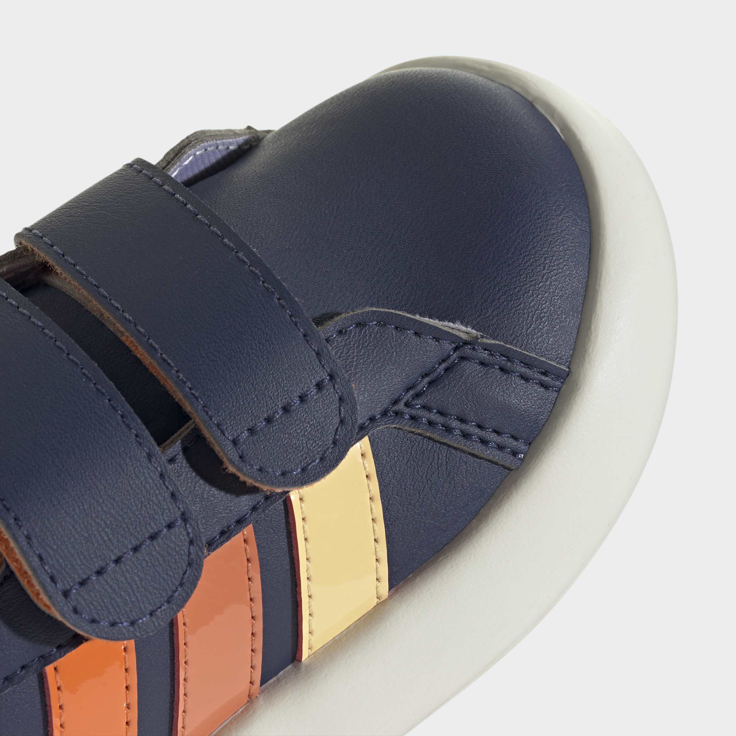 Toddler adidas Originals x Disney Mickey Mouse Grand Court Shoes Dark Blue