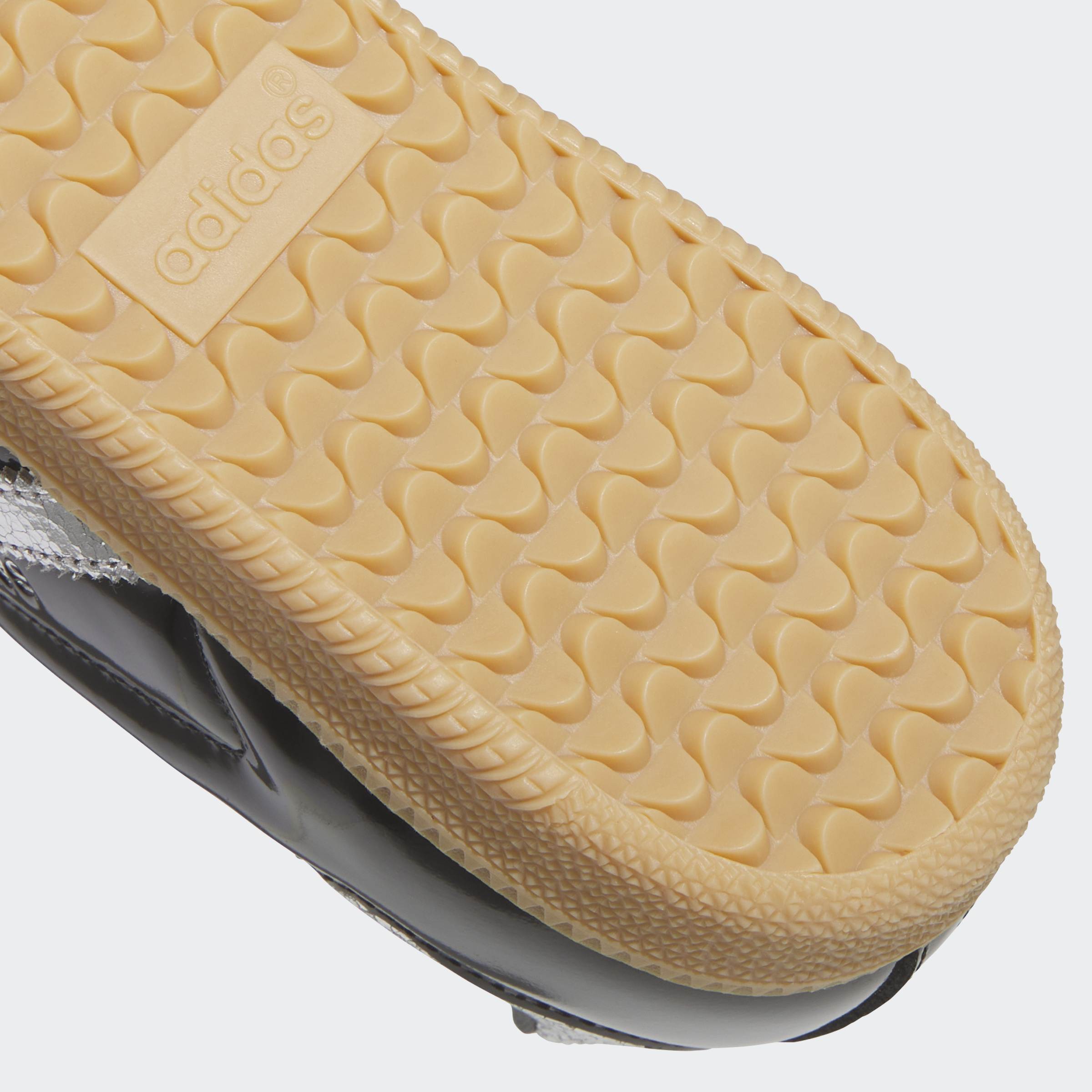 Unisex adidas Originals Samba OG Shoes Black / Silver Metallic