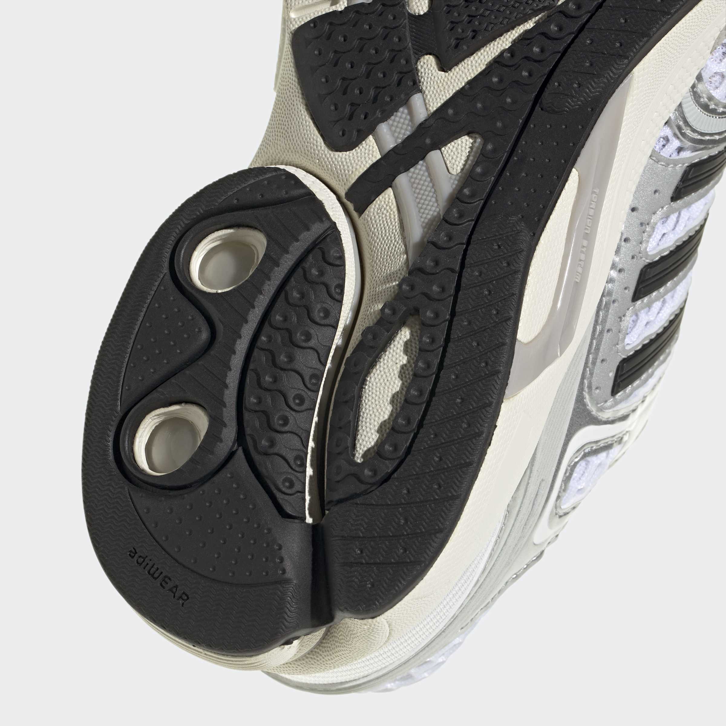 Big Kids adidas Originals Adistar Control 5 Shoes Cloud White