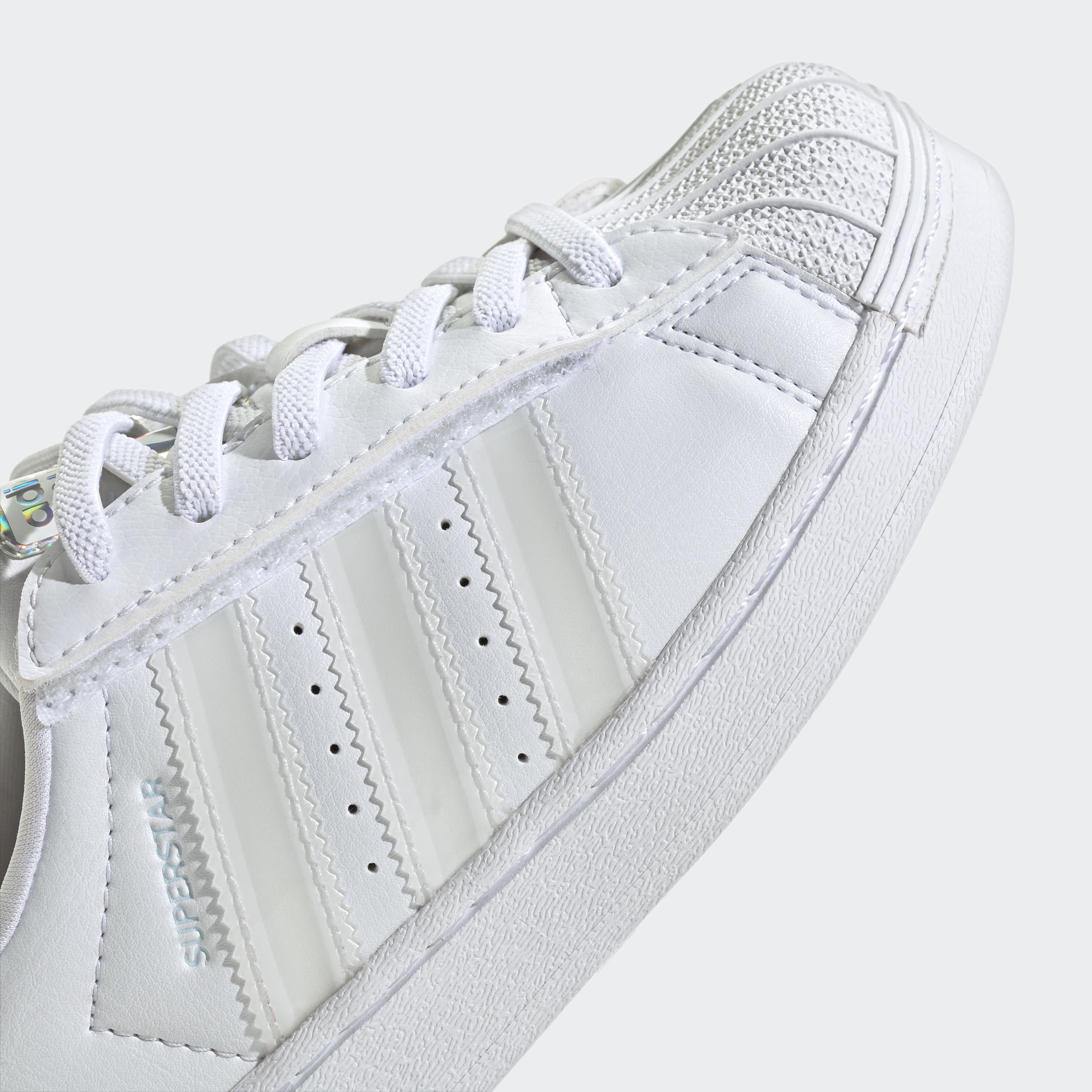Little Kids adidas Originals Superstar LED Lights Comfort Closure Elastic Lace Shoes Cloud White