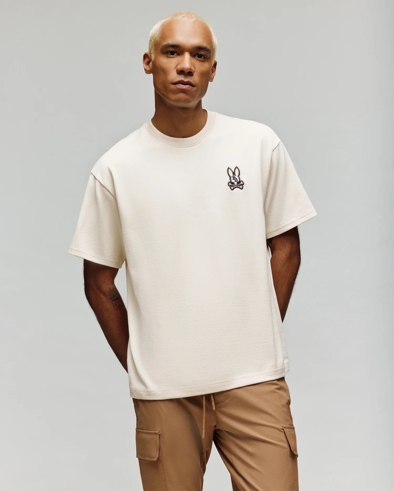 Men's Psycho Bunny Wade Relaxed Fit Chest Tee White Cap Grey