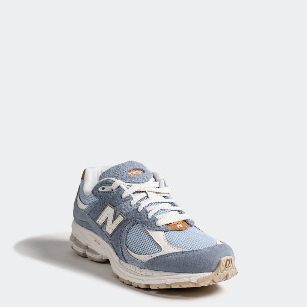 Men's New Balance 2002R Shoes Wet Blue