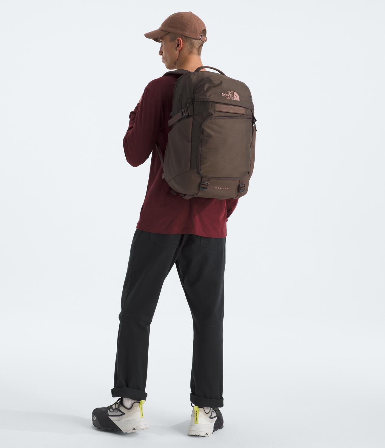 The North Face Router Backpack Smokey Brown / Latte