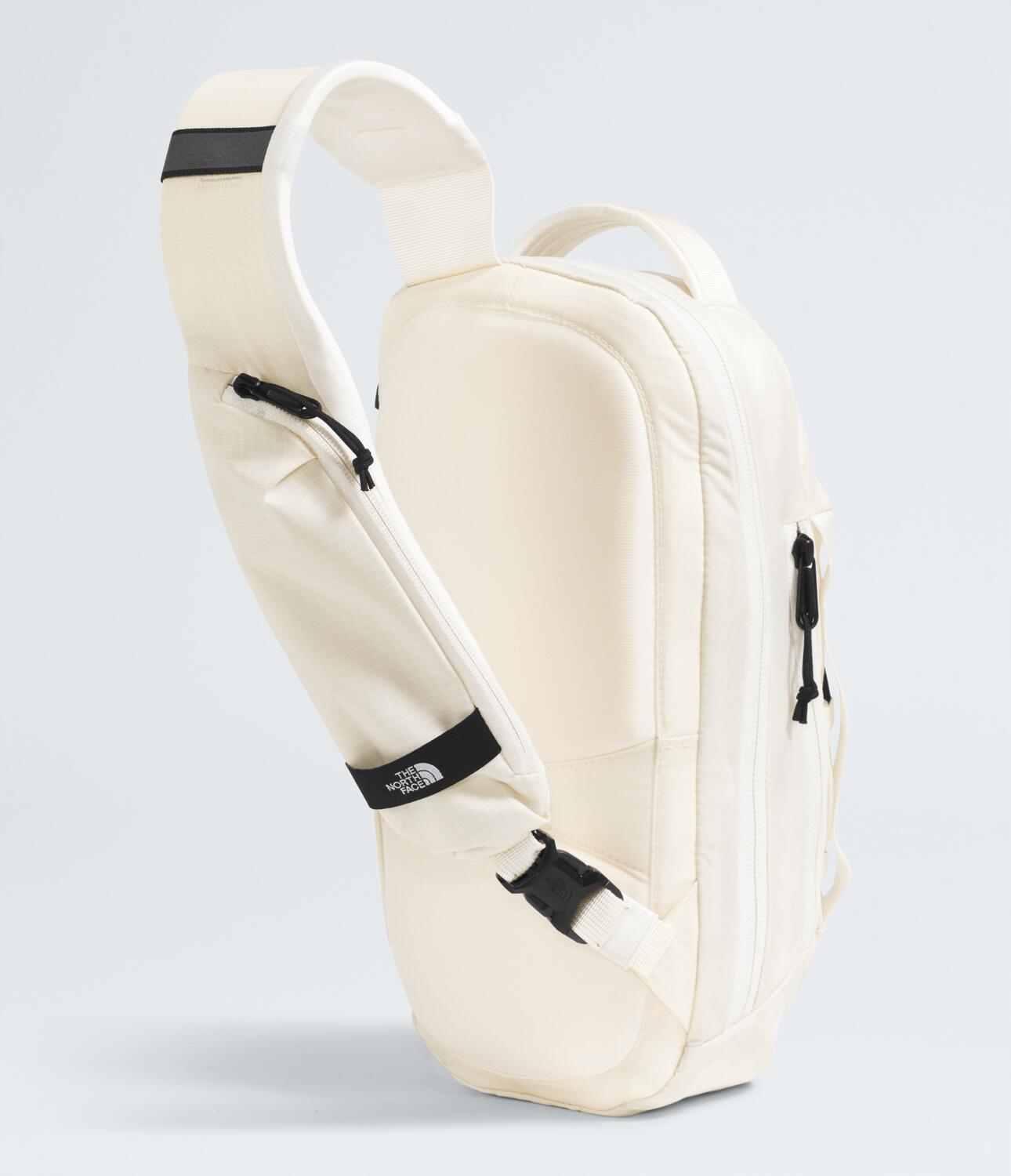 The North Face Borealis Sling Gardenia White | Chicago City