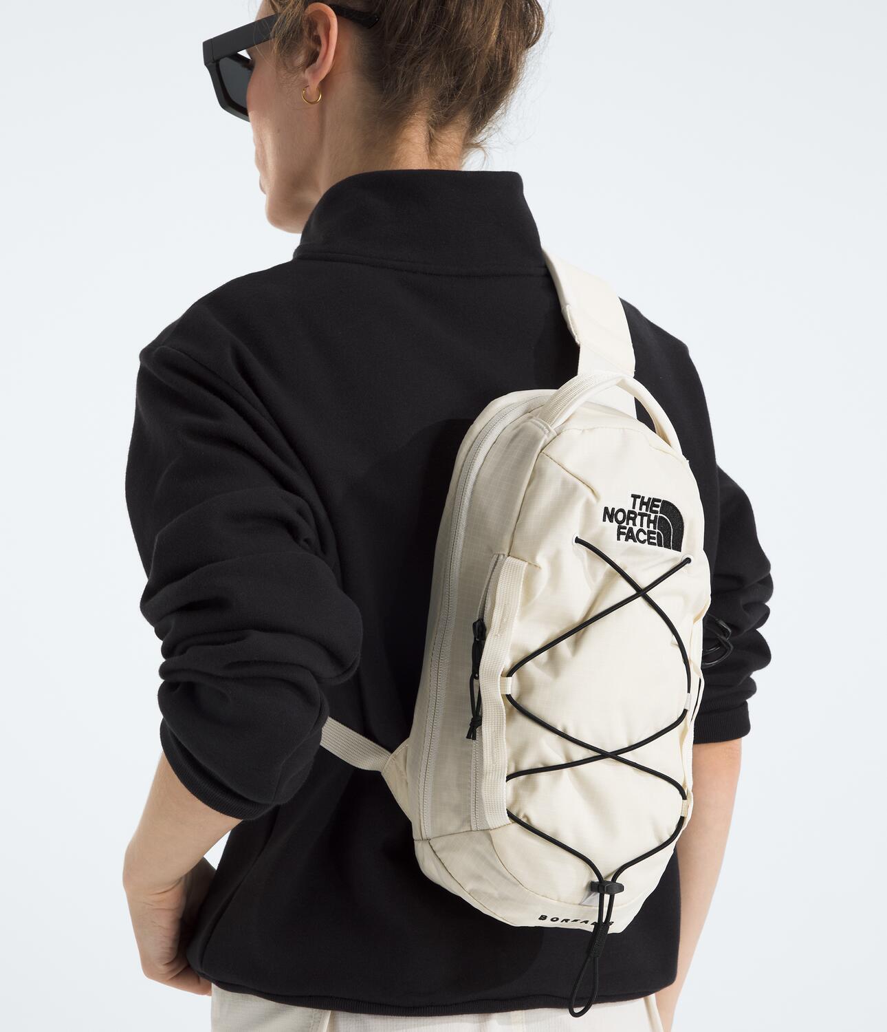 The North Face Borealis Sling Gardenia White / TNF Black