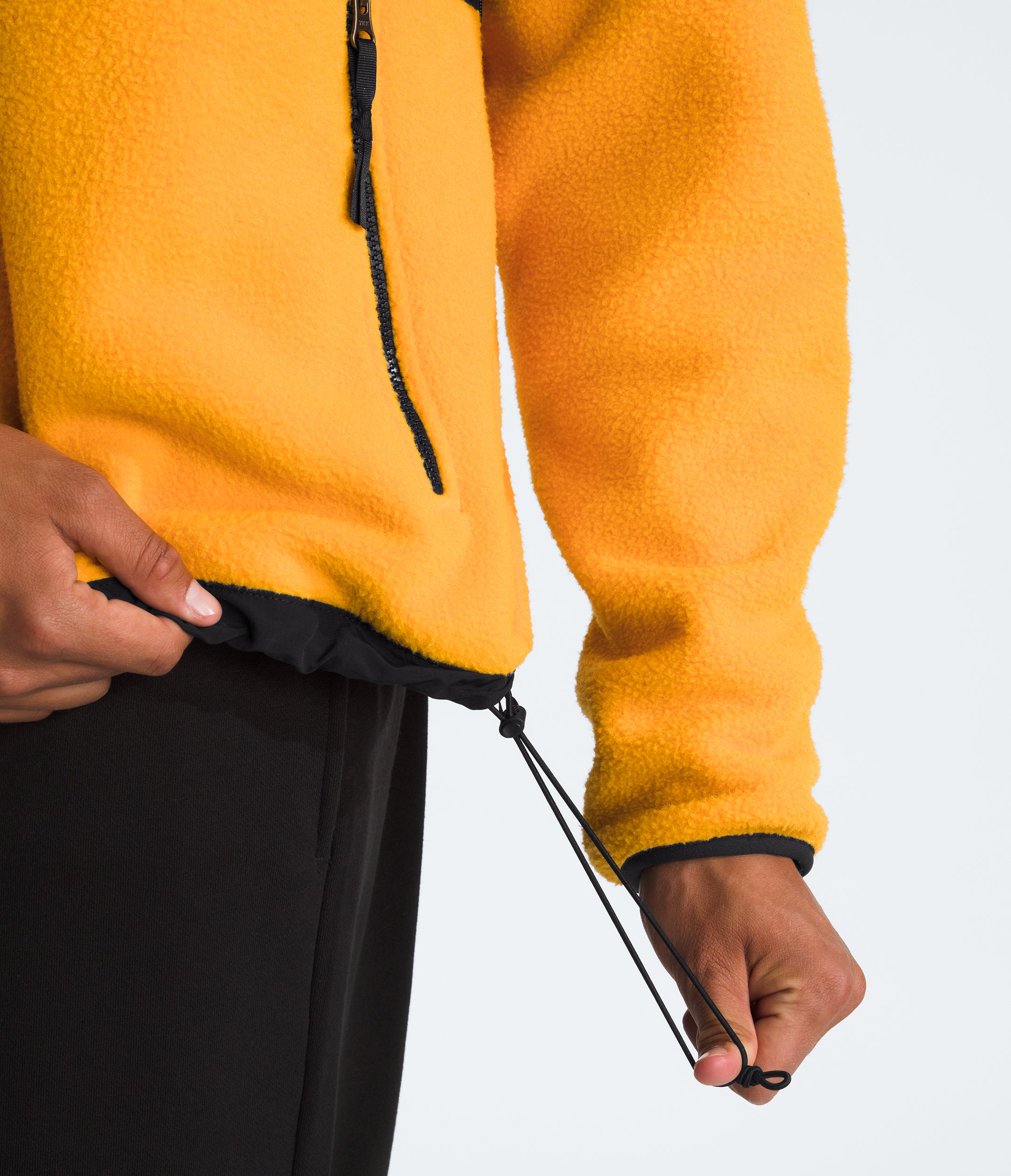 Men's The North Face Retro Denali Jacket Summit Gold / TNF Black