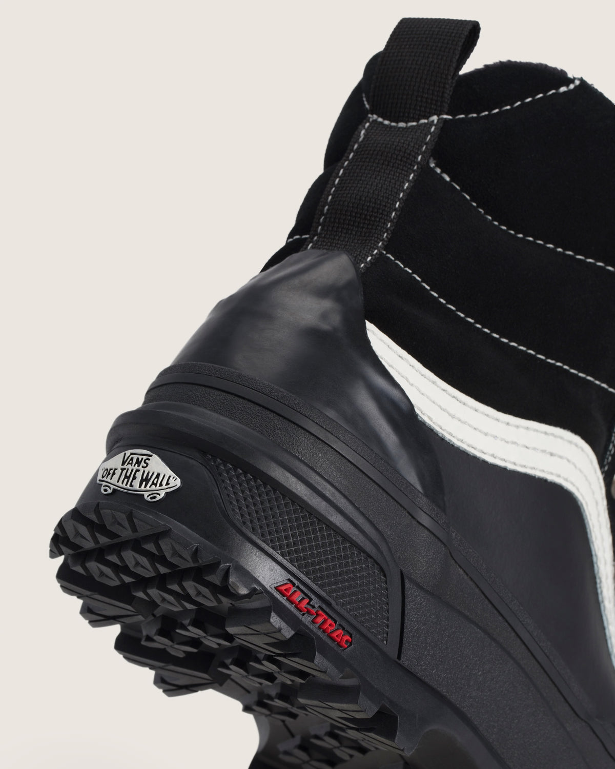 Men's Vans Standard Mid 2.0 Boots Black/White