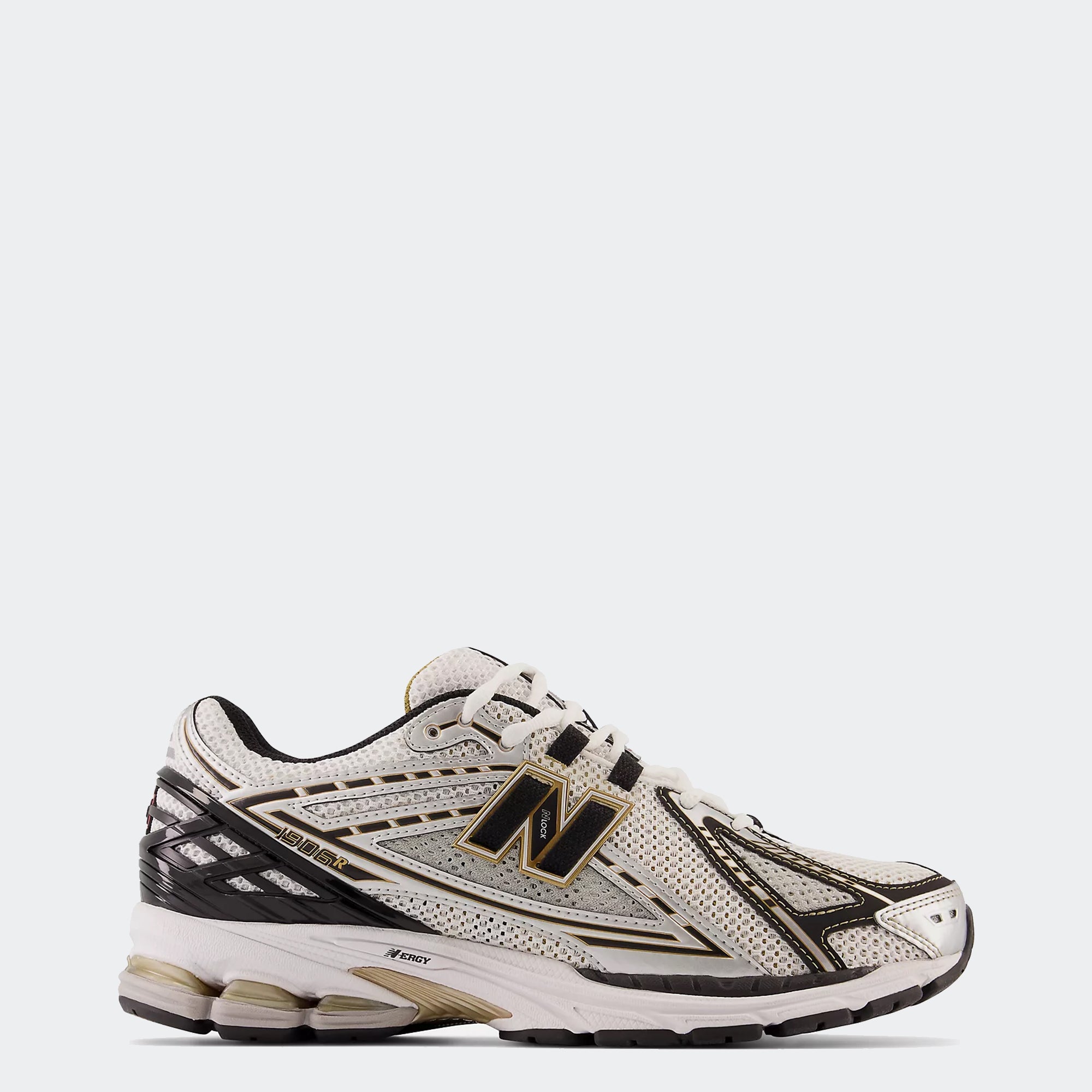 Unisex New Balance 1906R Shoes Metallic Silver | Chicago City Sports