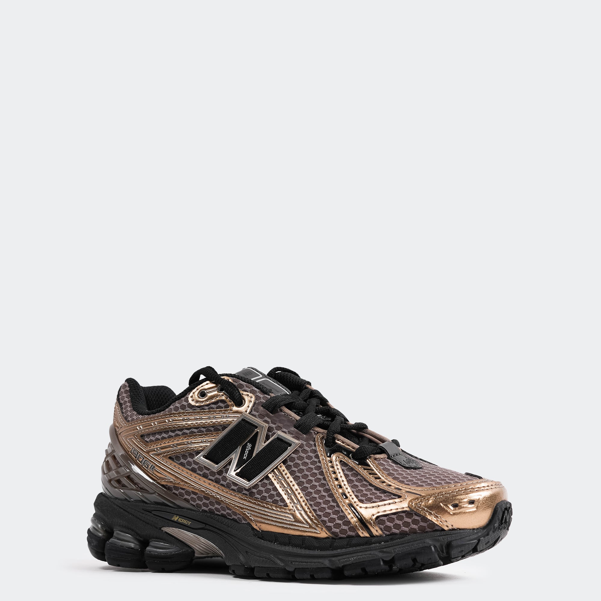 Unisex New Balance 1906R Shoes Mushroom / Black | Chicago City Sports