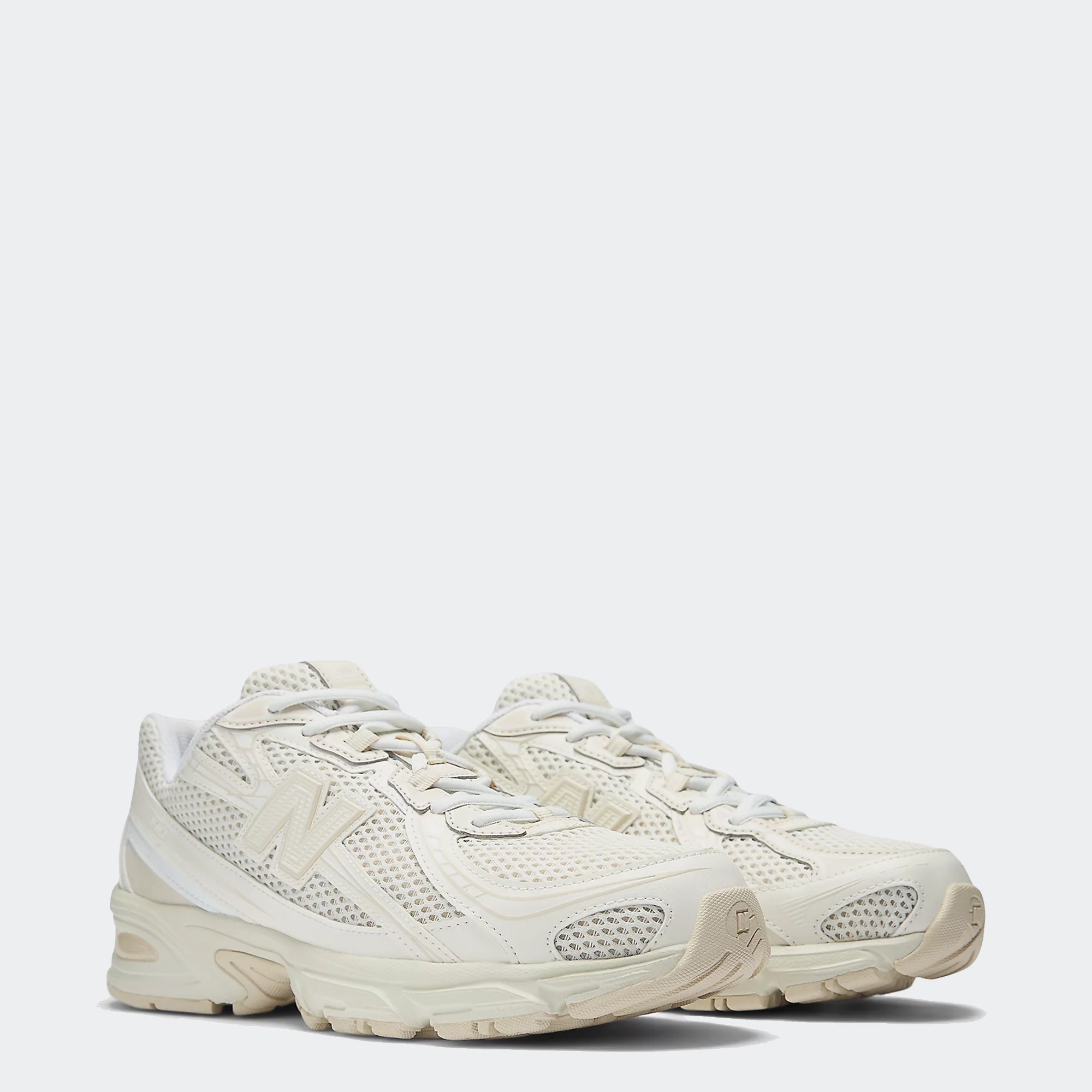 Unisex New Balance 740 Shoes Bisque / Angora / Sea Salt