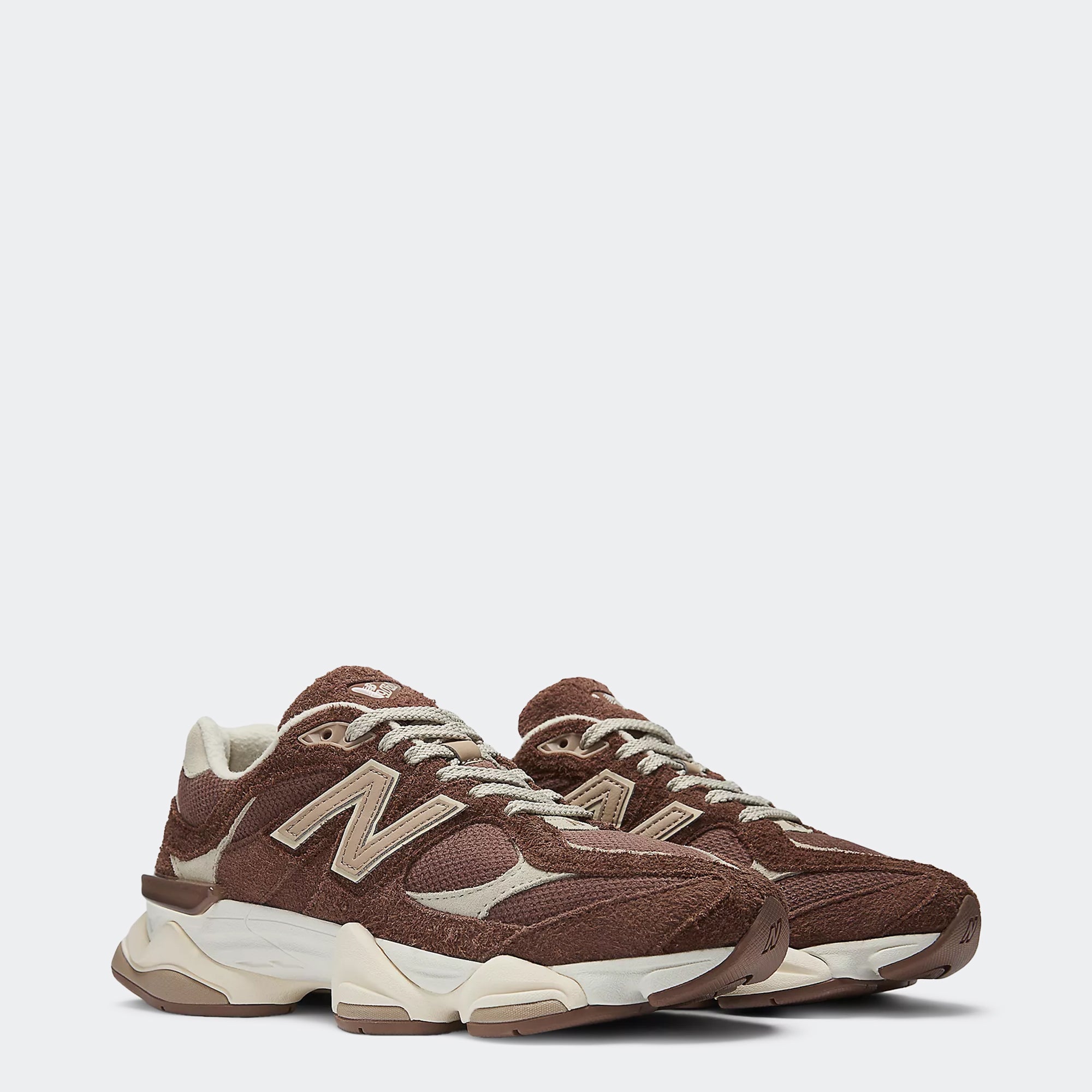 Men's New Balance 9060 Shoes Rich Oak | Chicago City Sports