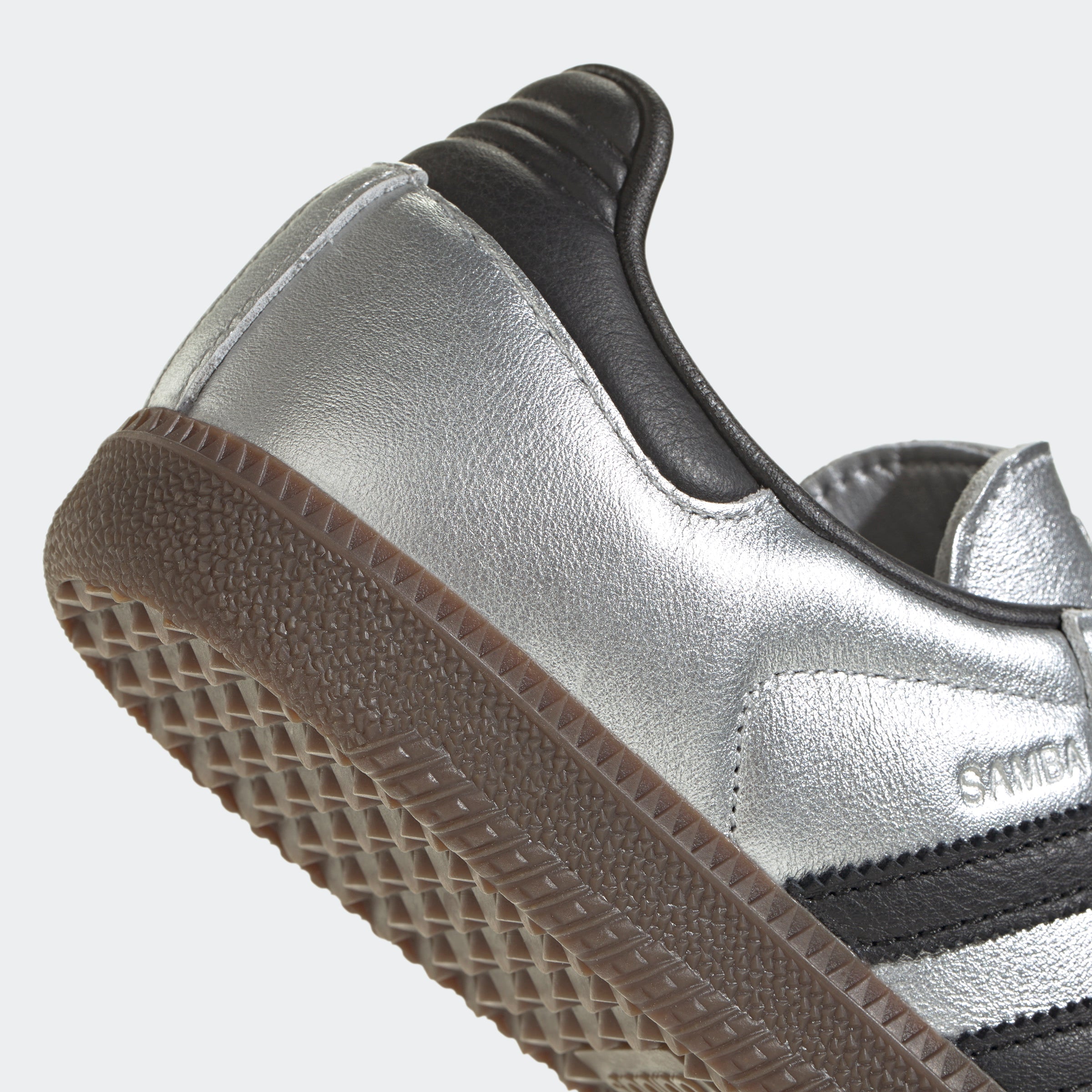 WMNS adidas Originals Samba OG Shoes Silver Met. | Chicago City Sports
