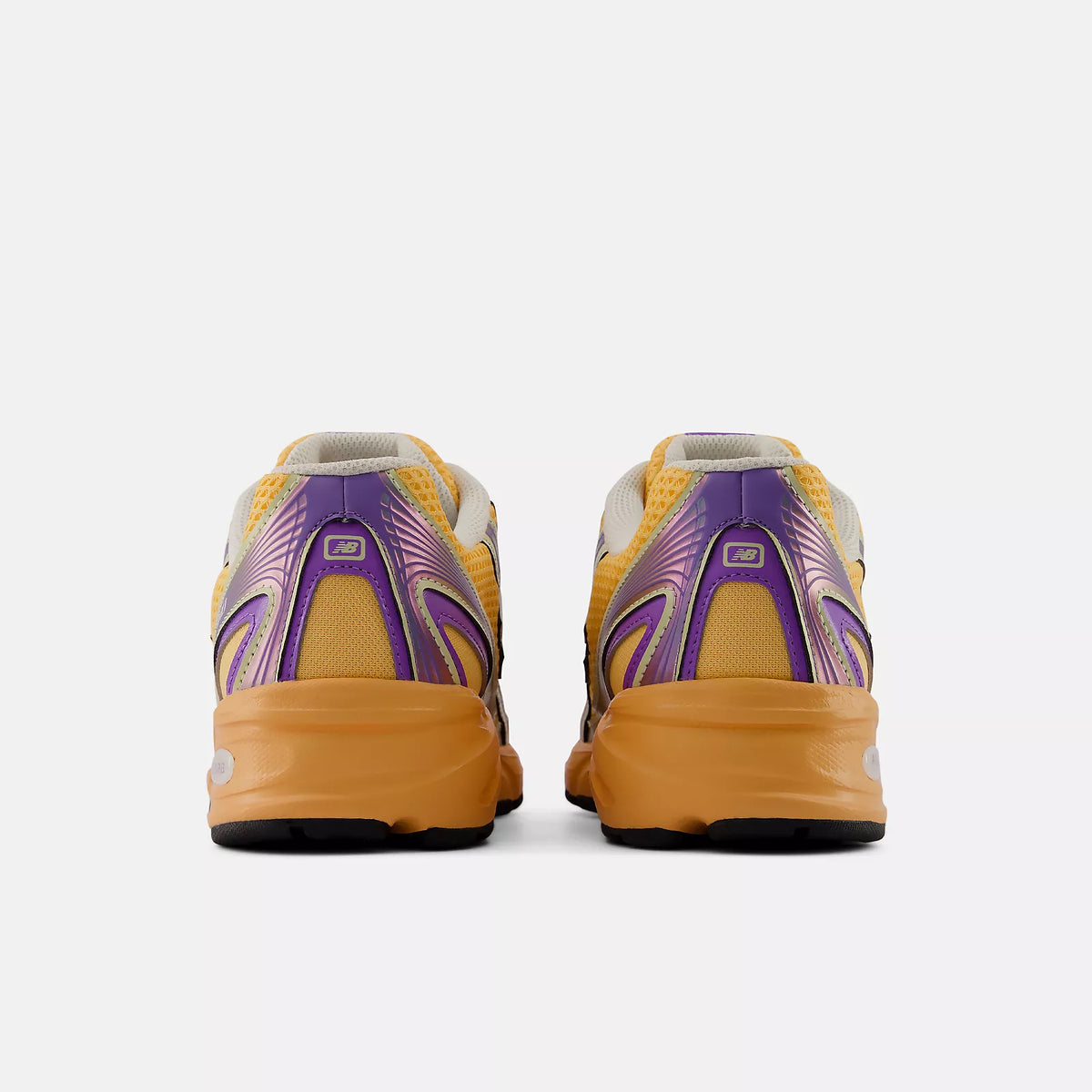 Men's New Balance 740 Shoes Gumdrop with Violet Crush