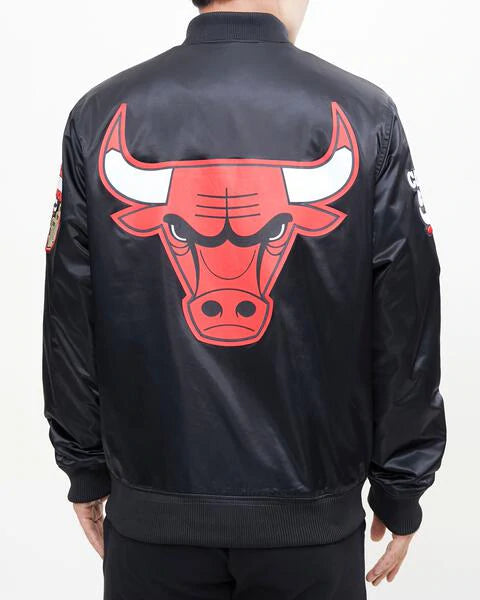 New Era Bulls varsity jacket in black