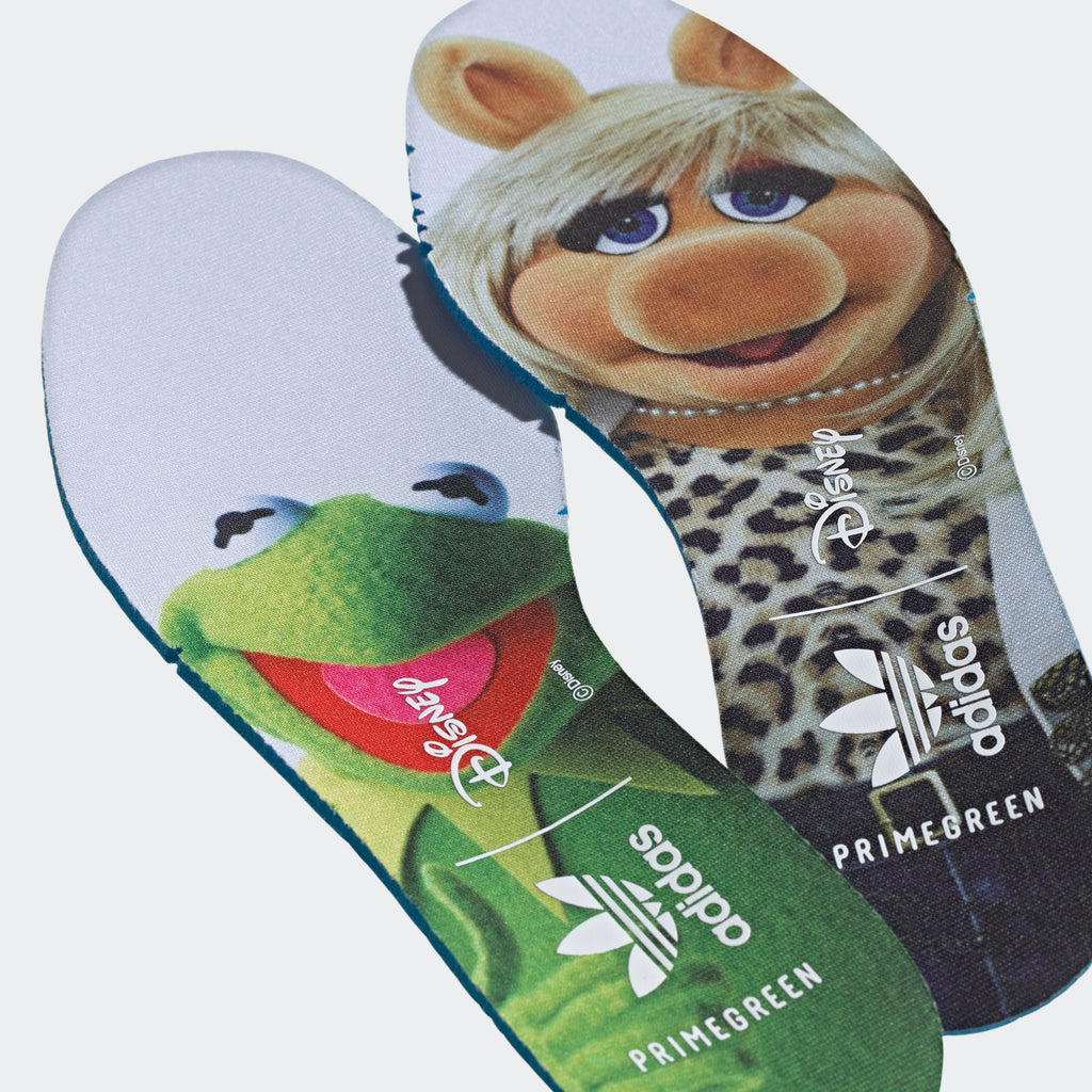 Men's adidas Originals Disney Miss Piggy & Kermit Stan Smith Shoes