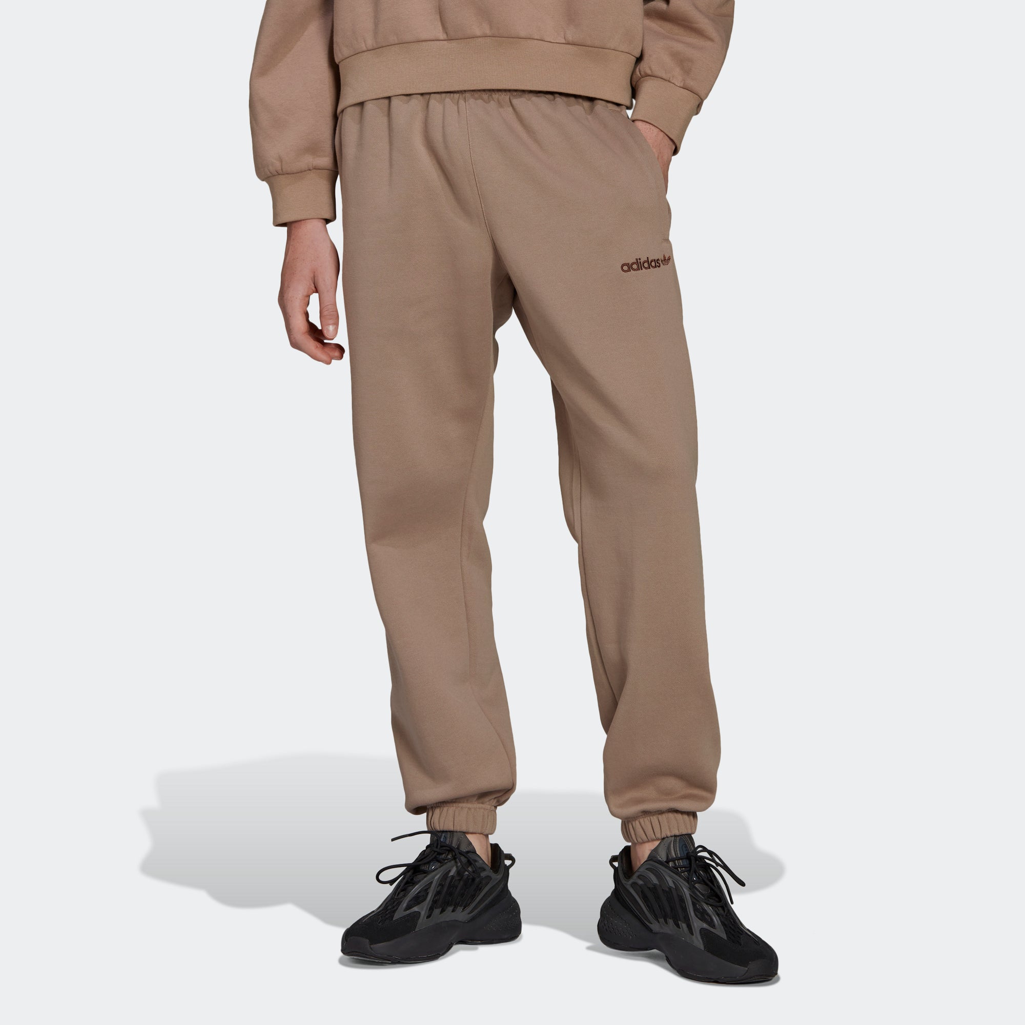 adidas Trefoil Linear Sweats Chalky Brown HM2669 | Chicago City