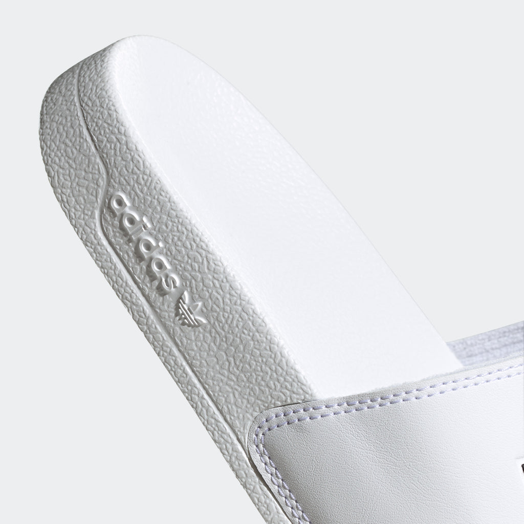 Kids' adidas Adilette Lite Slides White EG8272 | Chicago City Sports | close-up of footbed view