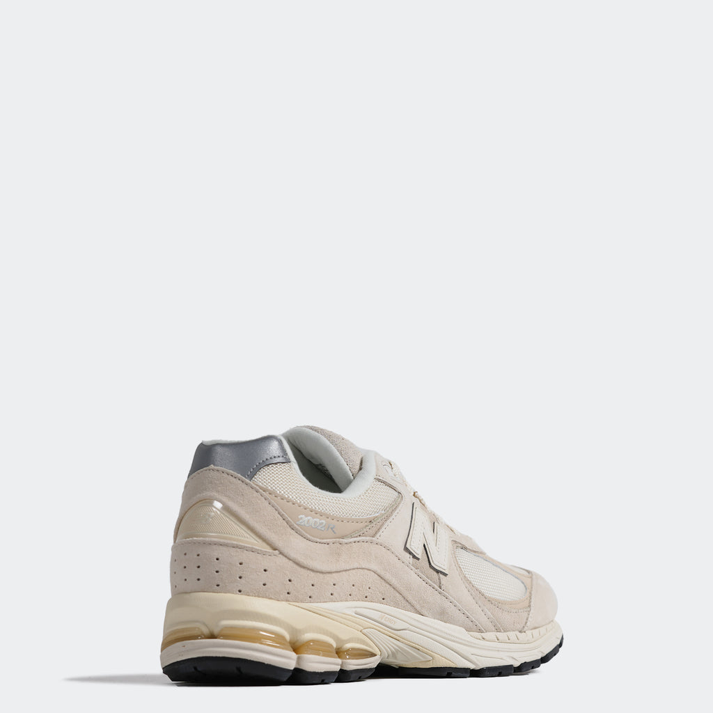 Men's New Balance 2002R Shoes Calm Taupe