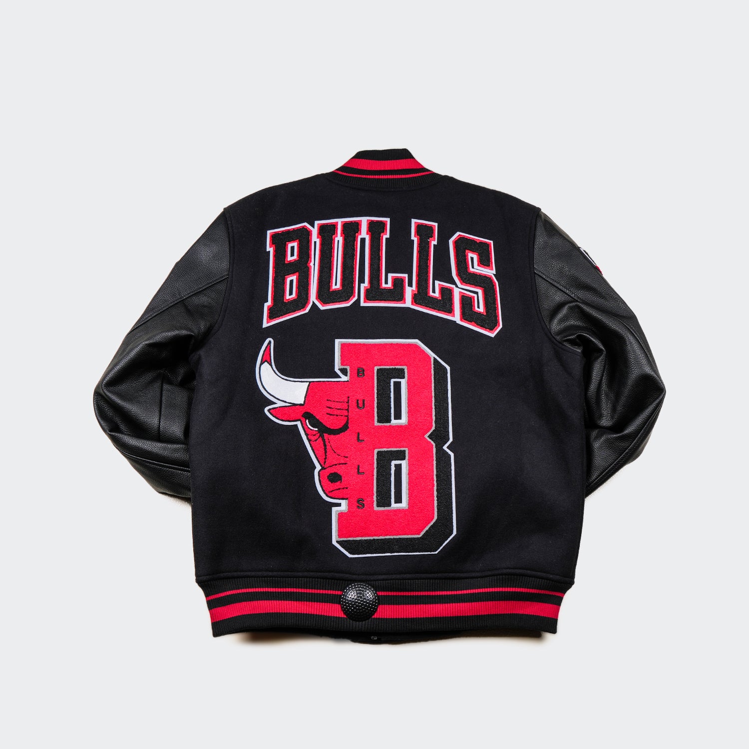 Wool/Leather Basketball Chicago Bulls Black Varsity Jacket