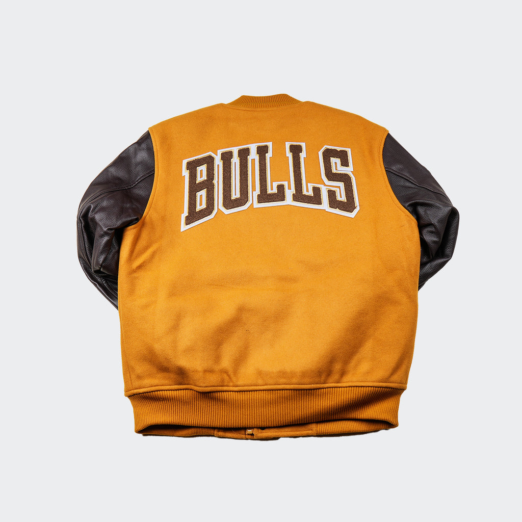 Men’s Pro Standard Chicago Bulls Varsity Jacket Brown