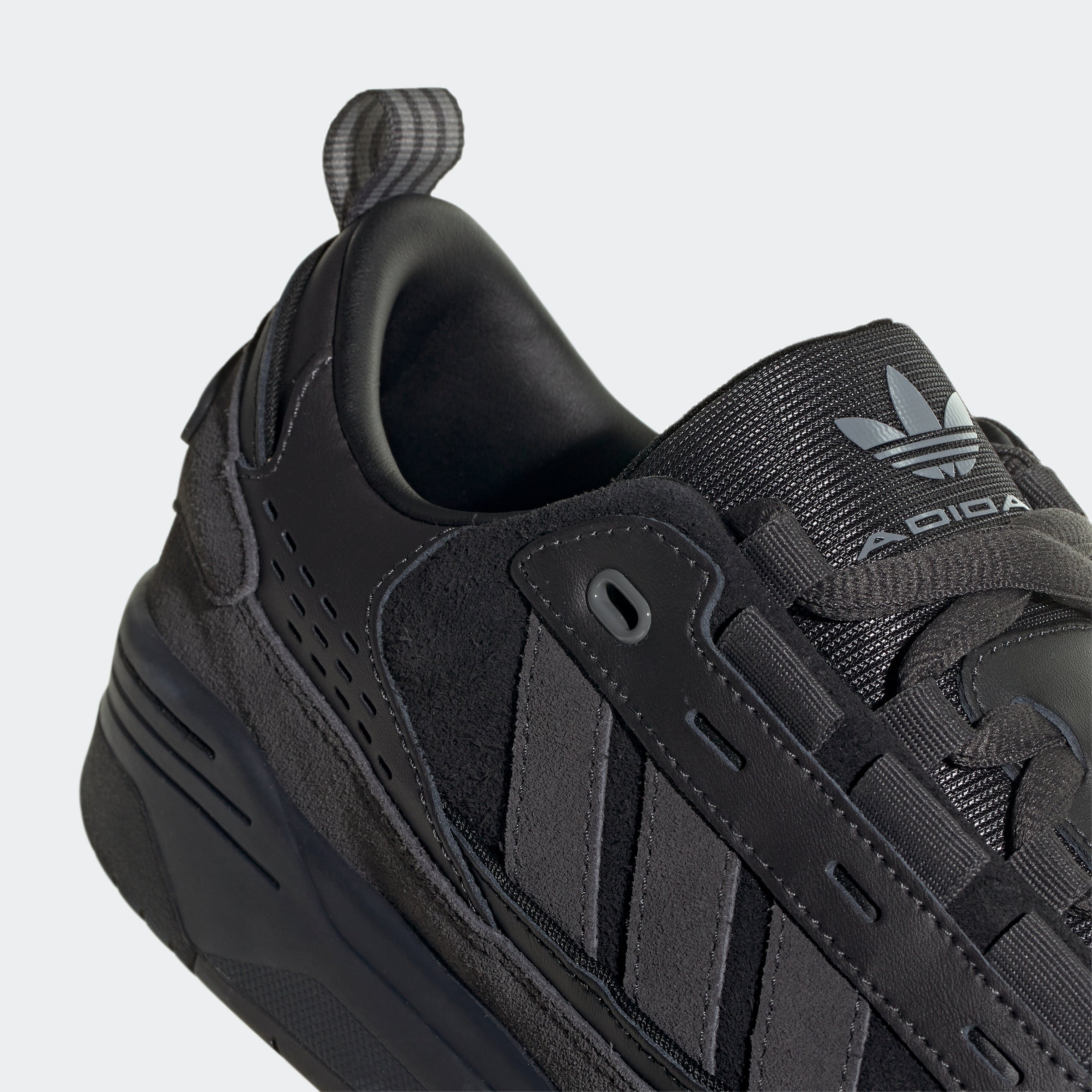 Men's adidas Adi2000 Shoes Black GX4634 | Chicago City Sports