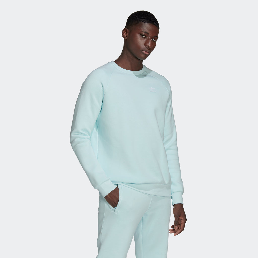 Men’s adidas Originals Adicolor Essentials Trefoil Crewneck Sweatshirt Almost Blue