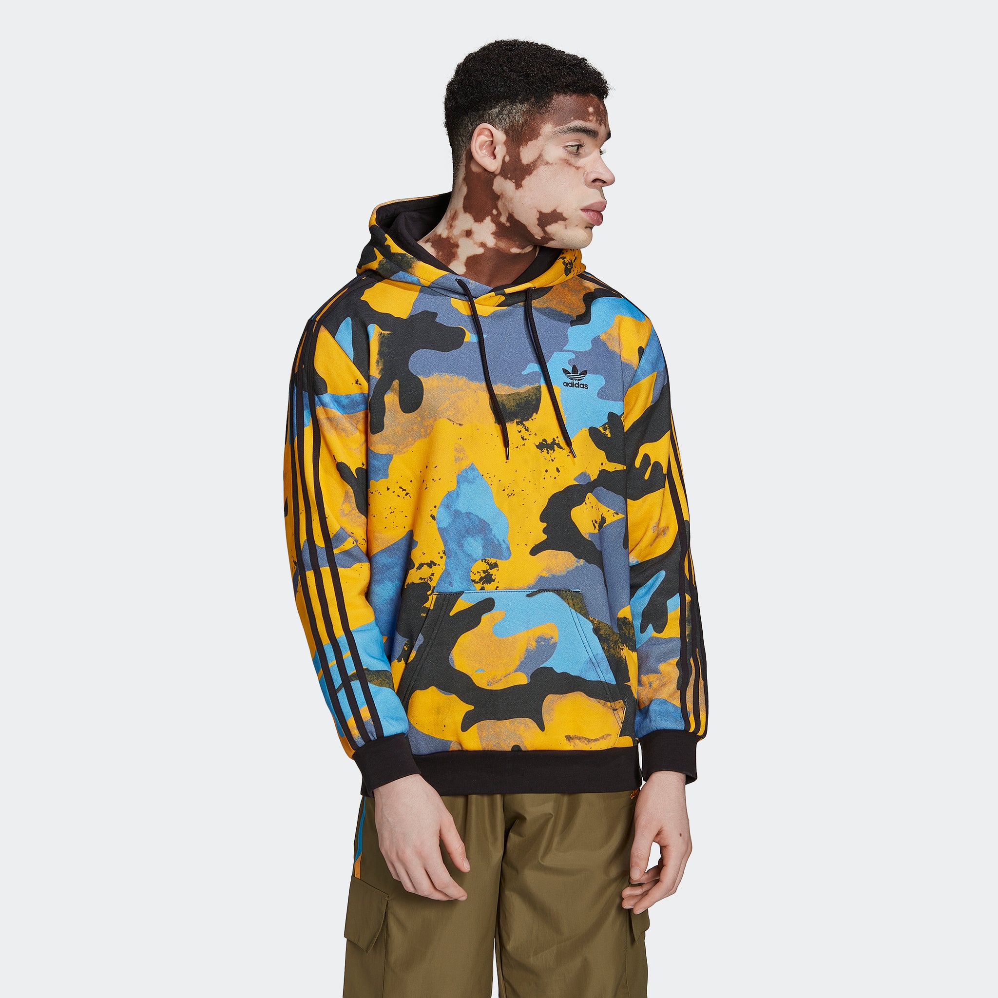 Adidas trefoil hoodie camo online