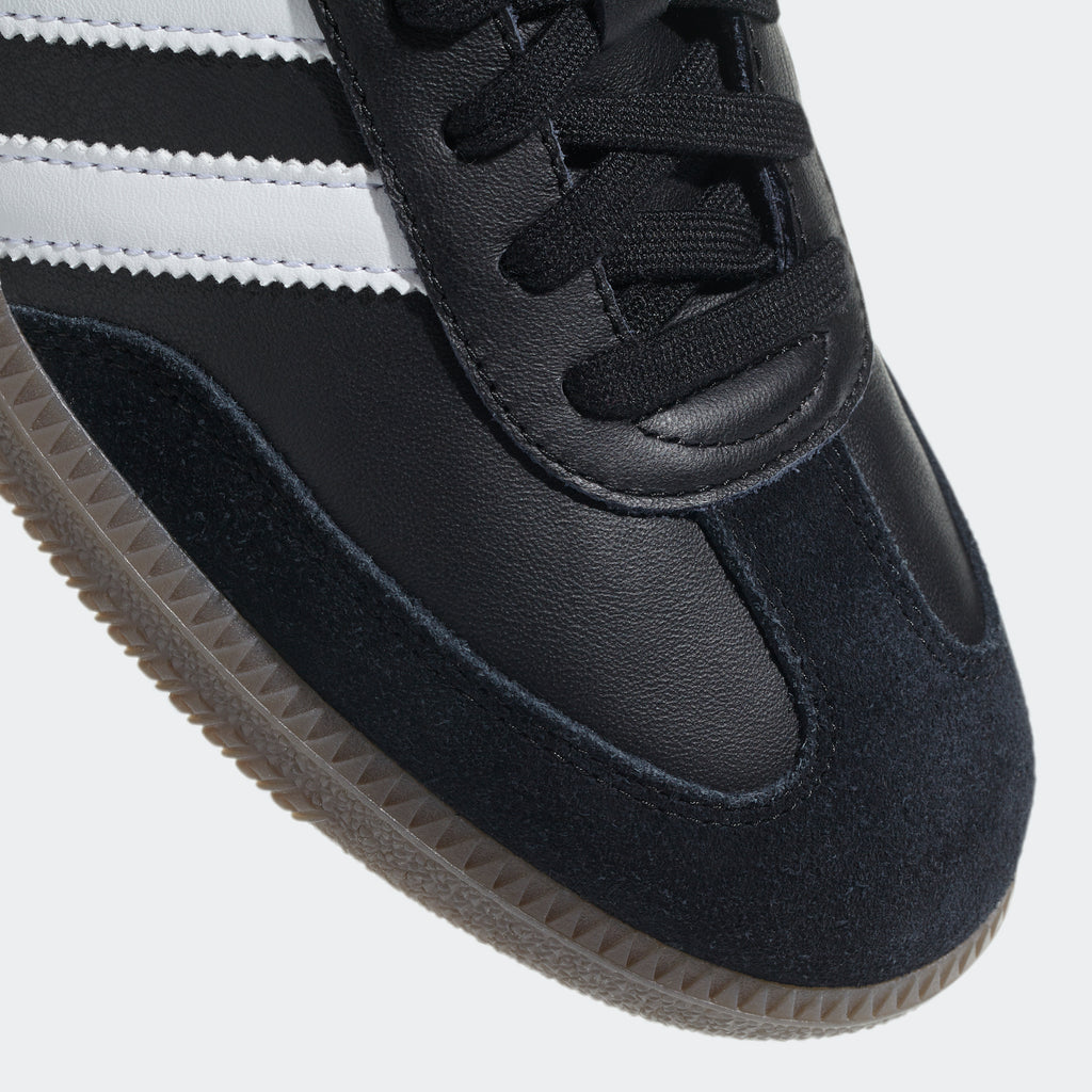 Men's adidas Originals Samba OG Shoes Black White B75807 | Chicago City Sports | detailed toe area view