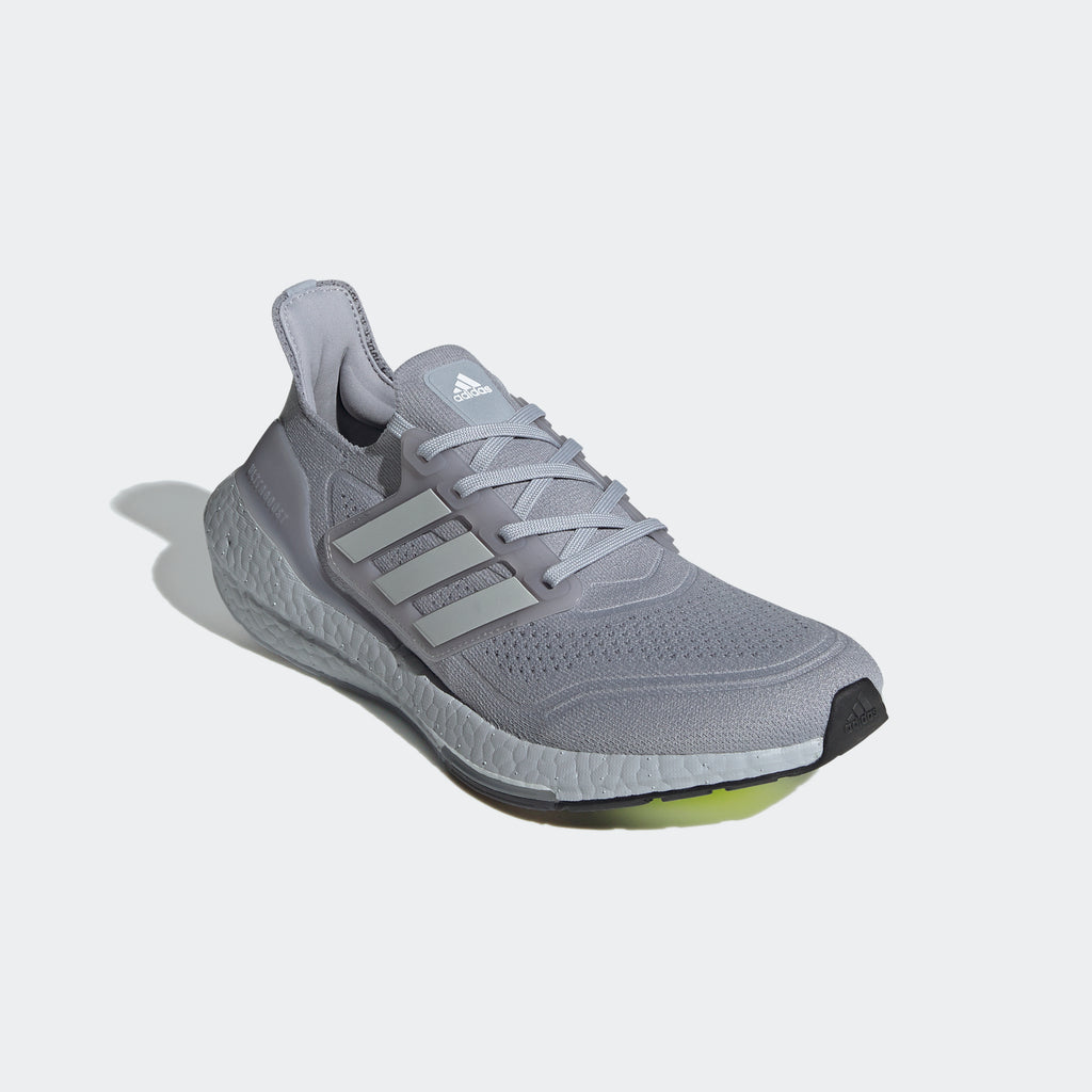 Men's adidas Ultraboost 21 Shoes Silver FY0432 | Chicago City Sports | angled view