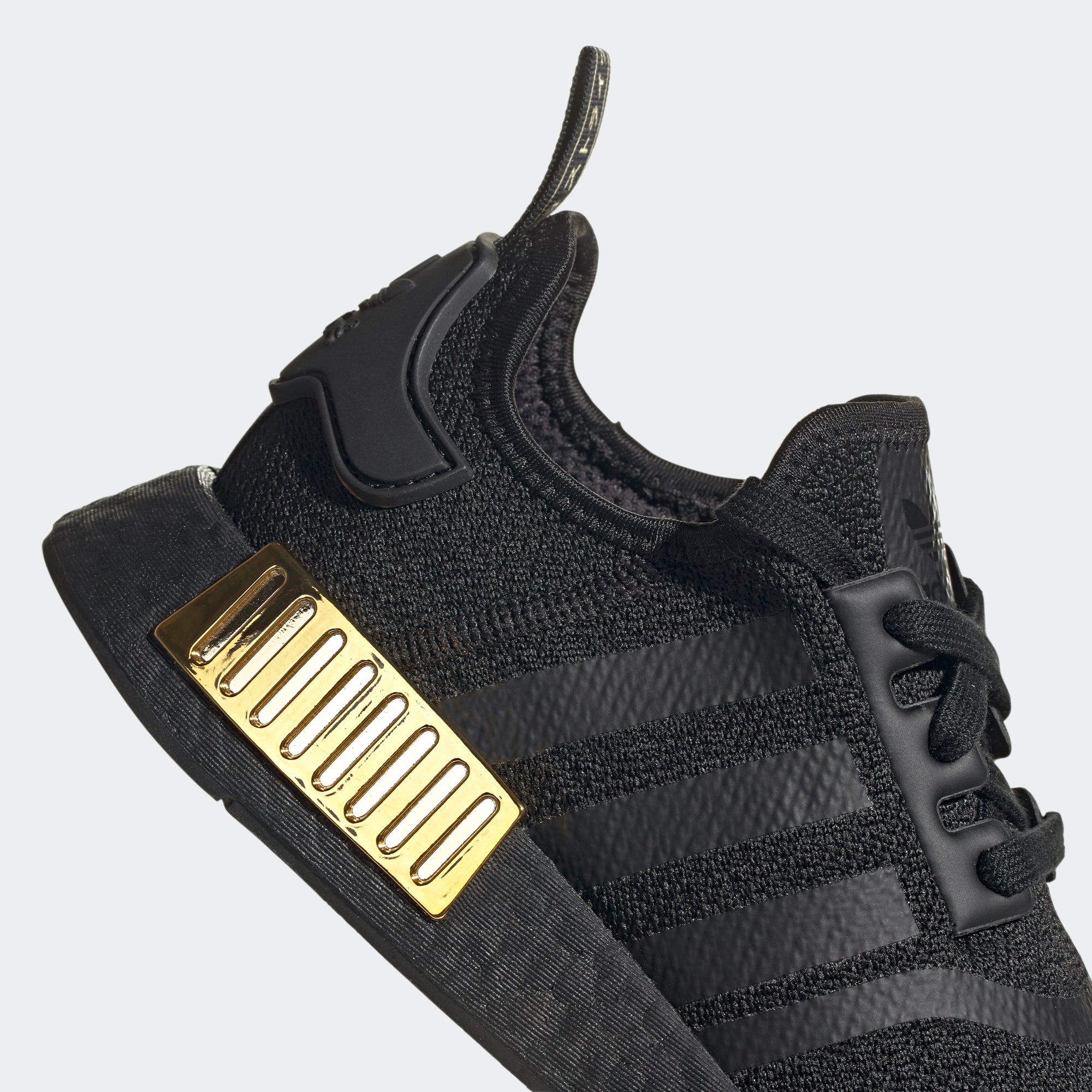adidas Shoes Black Gold Metallic FV1787 | Chicago